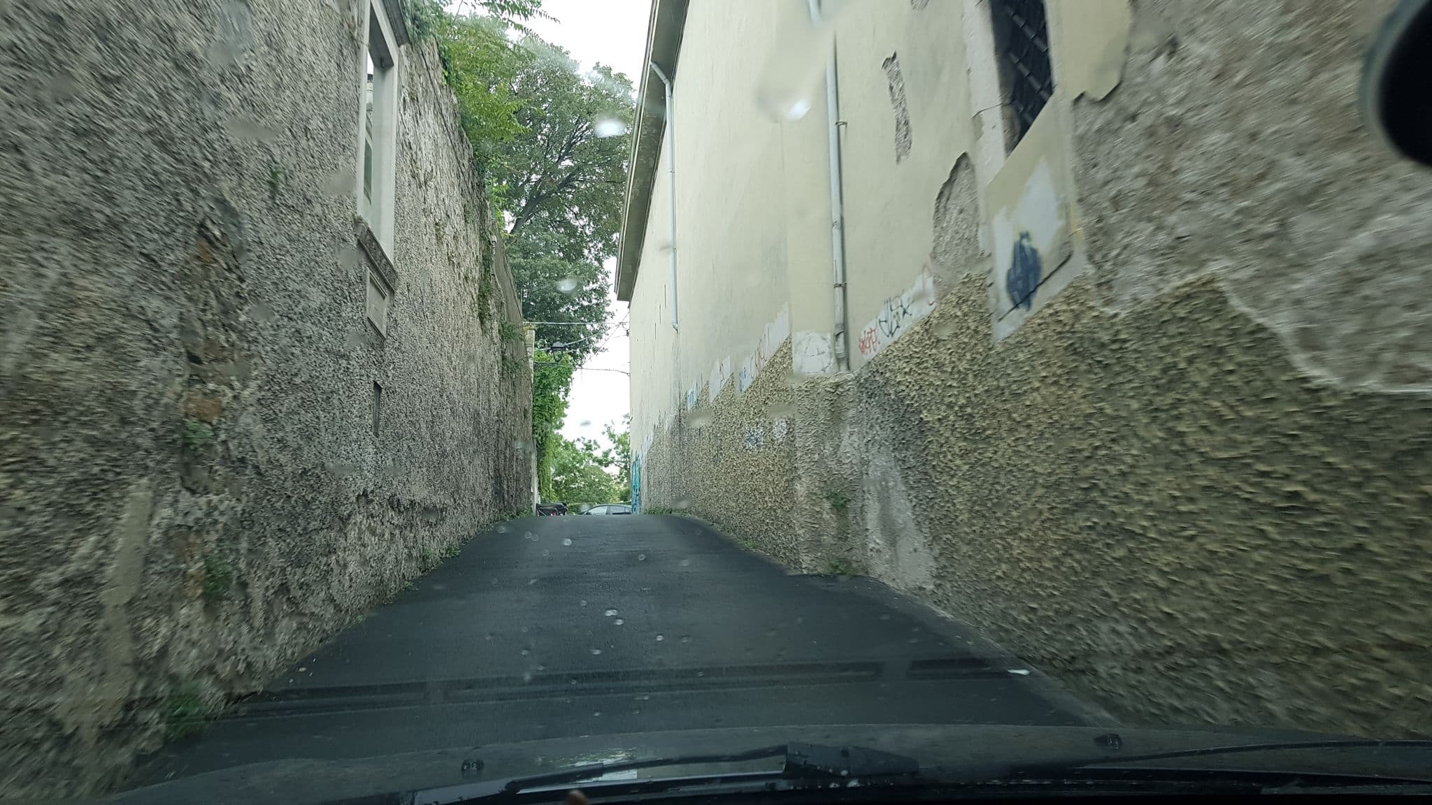 Street view near Casa Vacanze Trieste San Giusto, Trieste — © igorzo (CC BY-SA · Mapillary)