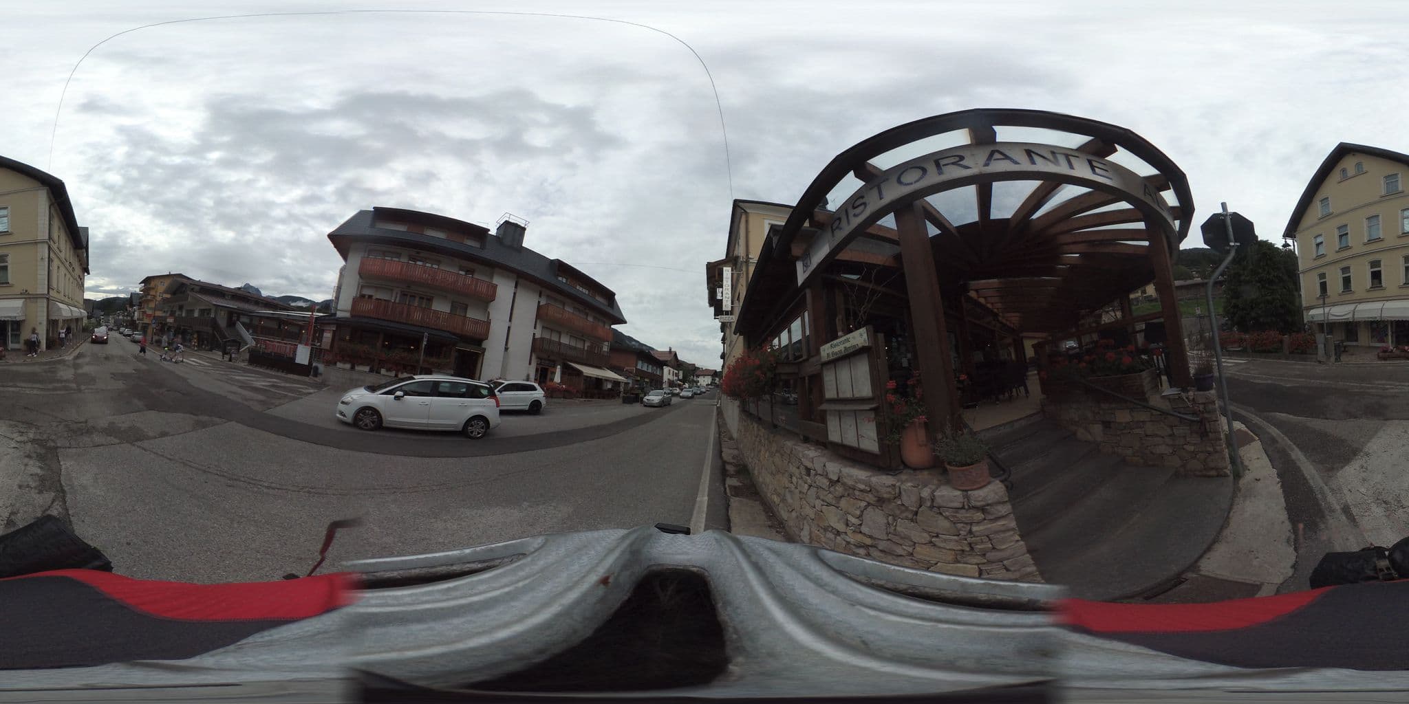 Street view near Apartments da Edvige, Tarvisio — © giubar (CC BY-SA · Mapillary)