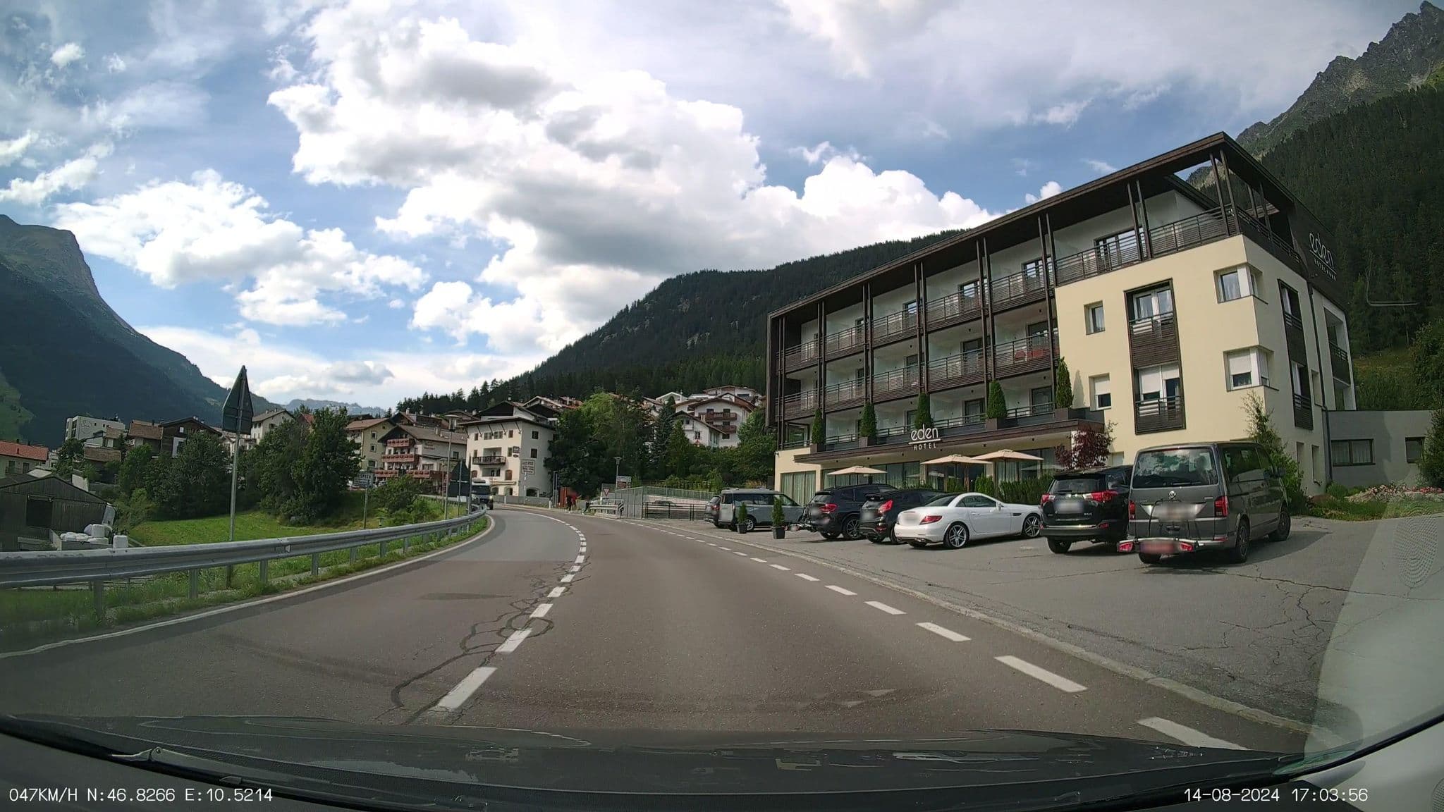 Street view near Gasthof Eden, Malles Venosta — © heetENkoel (CC BY-SA · Mapillary)