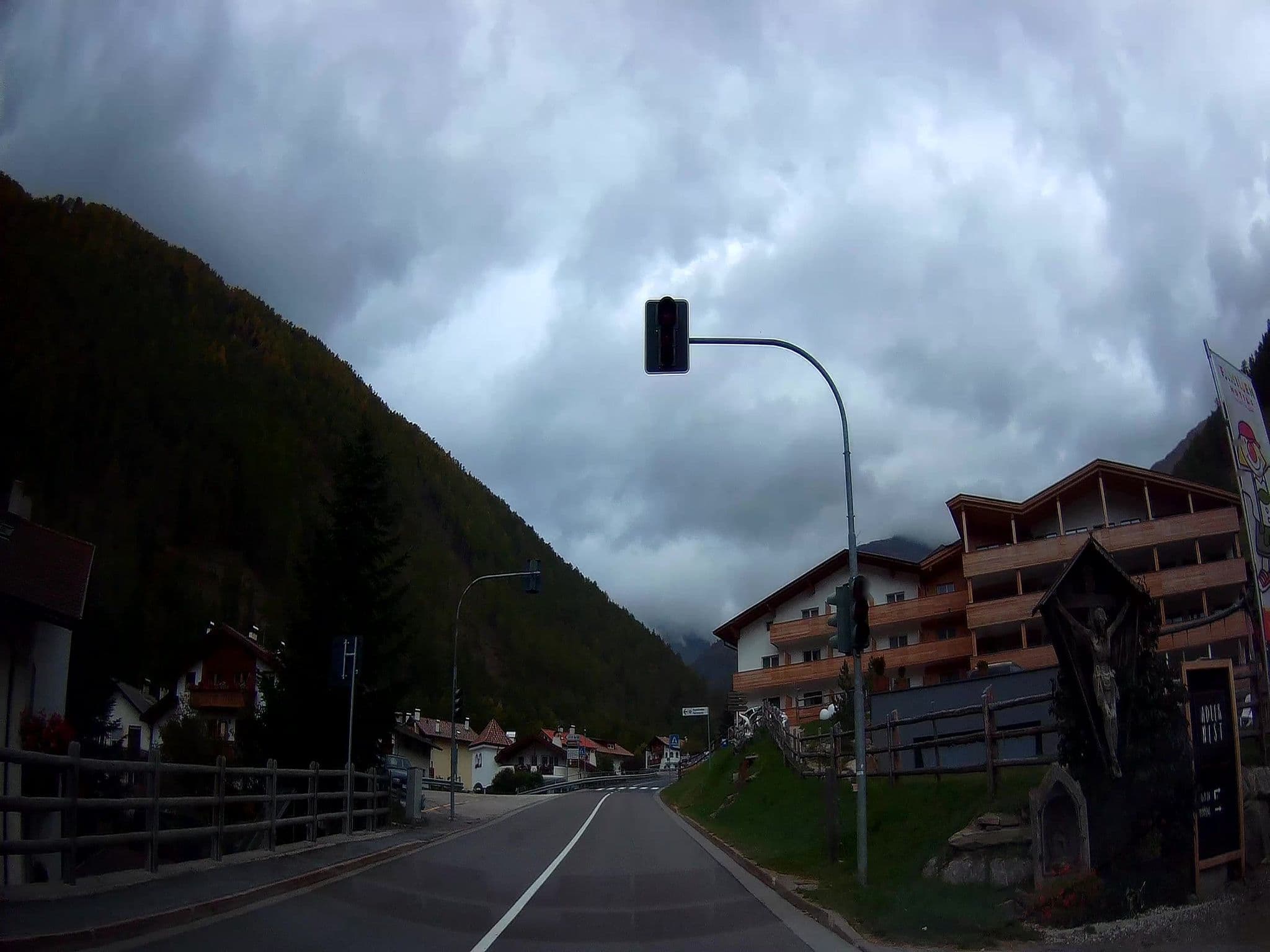 Street view near Aktiv & Familienhotel Adlernest, Senales — © fuchserl (CC BY-SA · Mapillary)