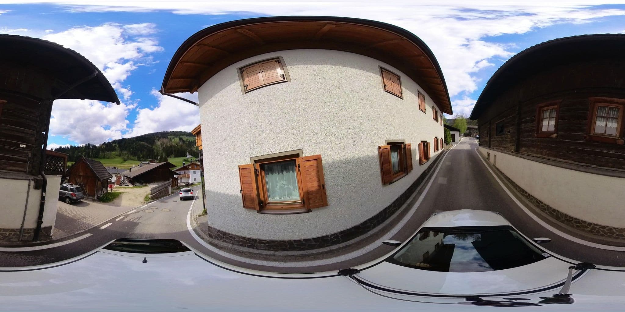 Street view near Garni Lechner, San Candido — © osmplus_org (CC BY-SA · Mapillary)