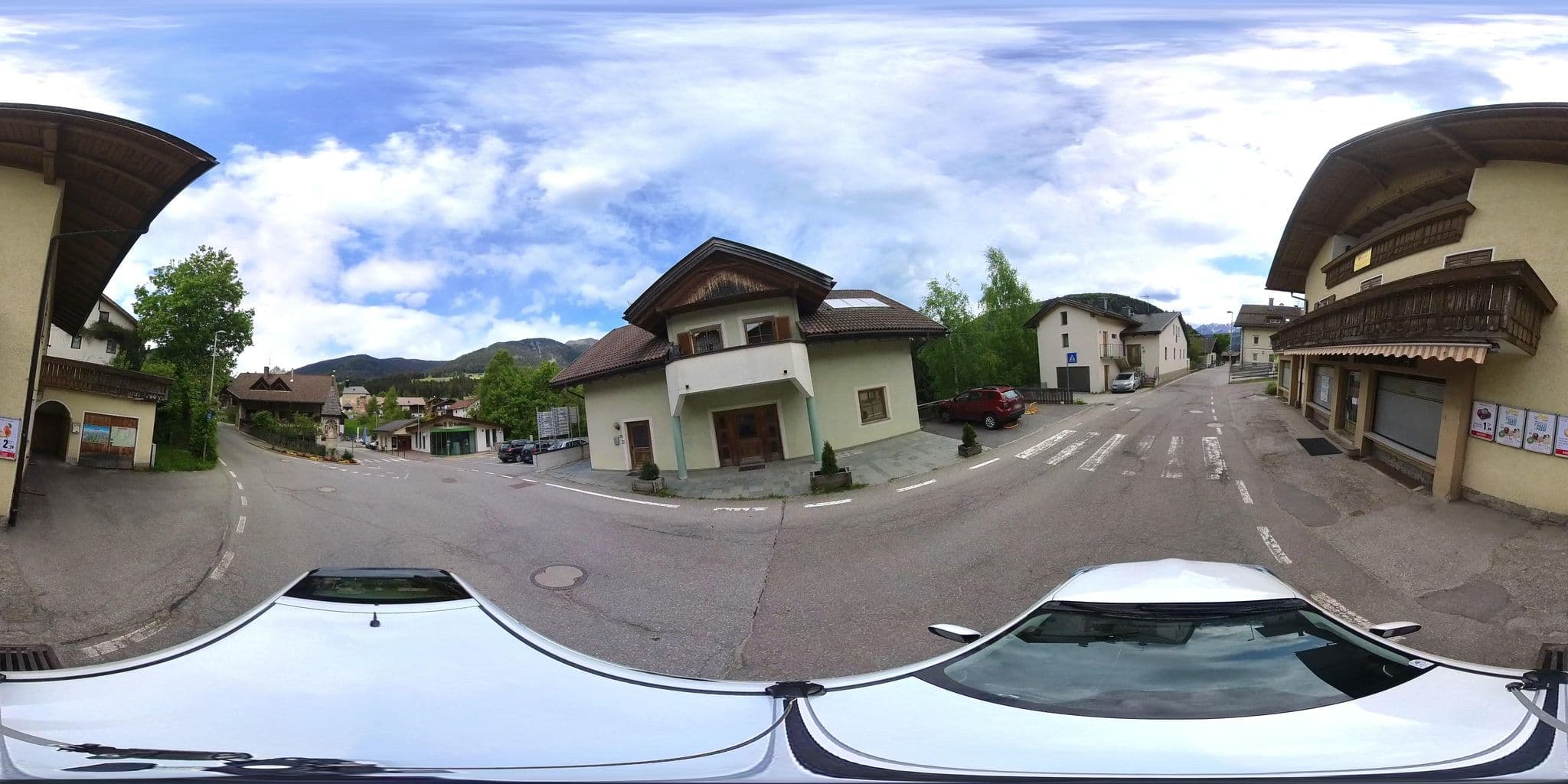 Street view near Albergo Peintner, Monguelfo — © osmplus_org (CC BY-SA · Mapillary)