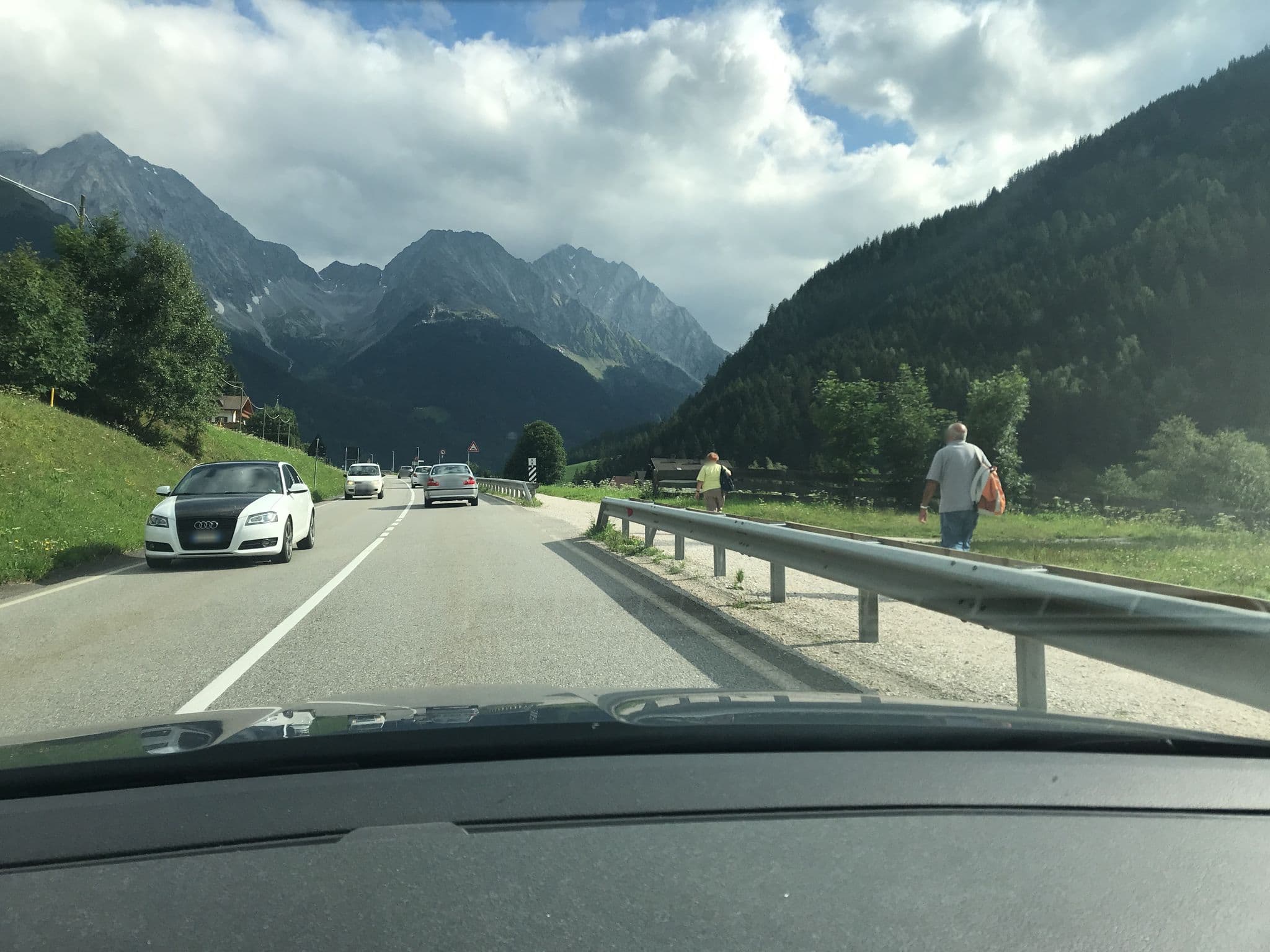 Street view near Appartements Pohuibe, Rasun Anterselva - Rasen-Antholz — © atze777 (CC BY-SA · Mapillary)