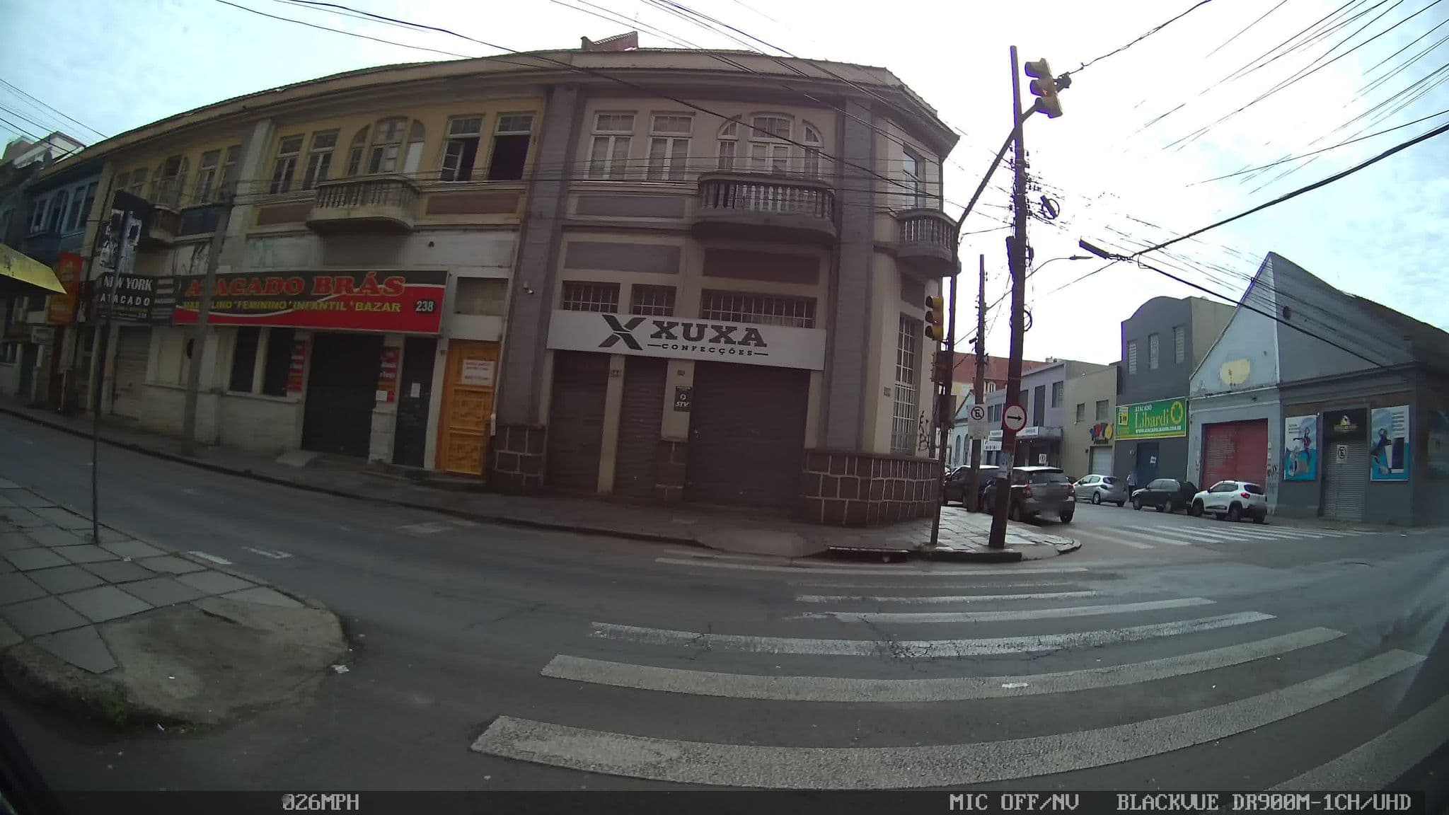 Street view near Hotel Vicente, Porto Alegre — © kaart_1 (CC BY-SA · Mapillary)