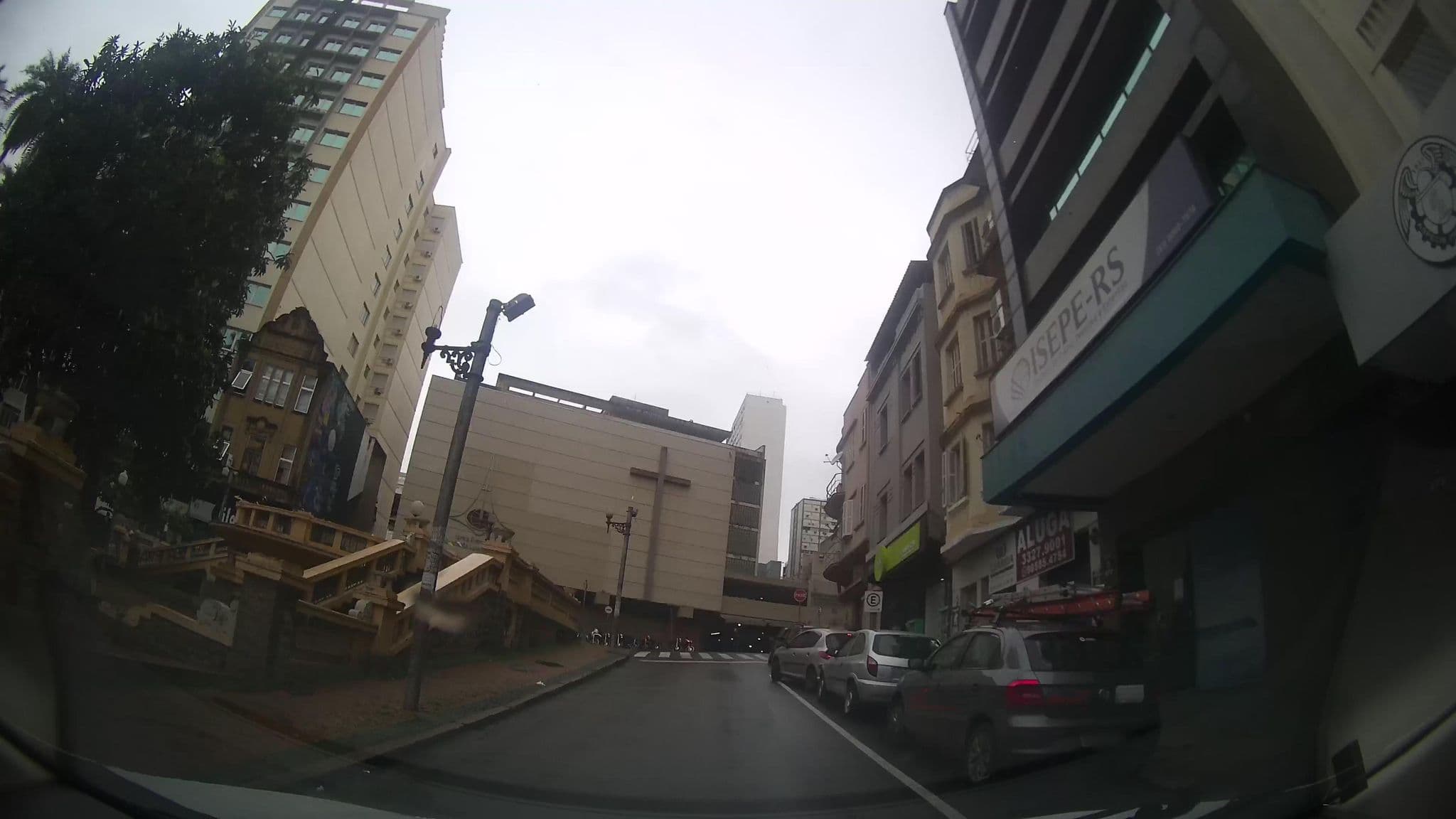 Street view near Master Premium Palace Hotel, Porto Alegre — © marciosampaio (CC BY-SA · Mapillary)