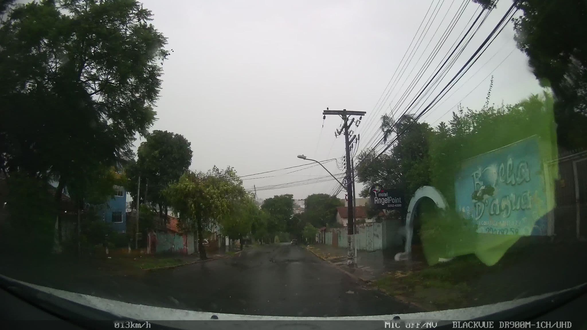 Street view near Motel Angel Point, Porto Alegre — © kaart_1 (CC BY-SA · Mapillary)