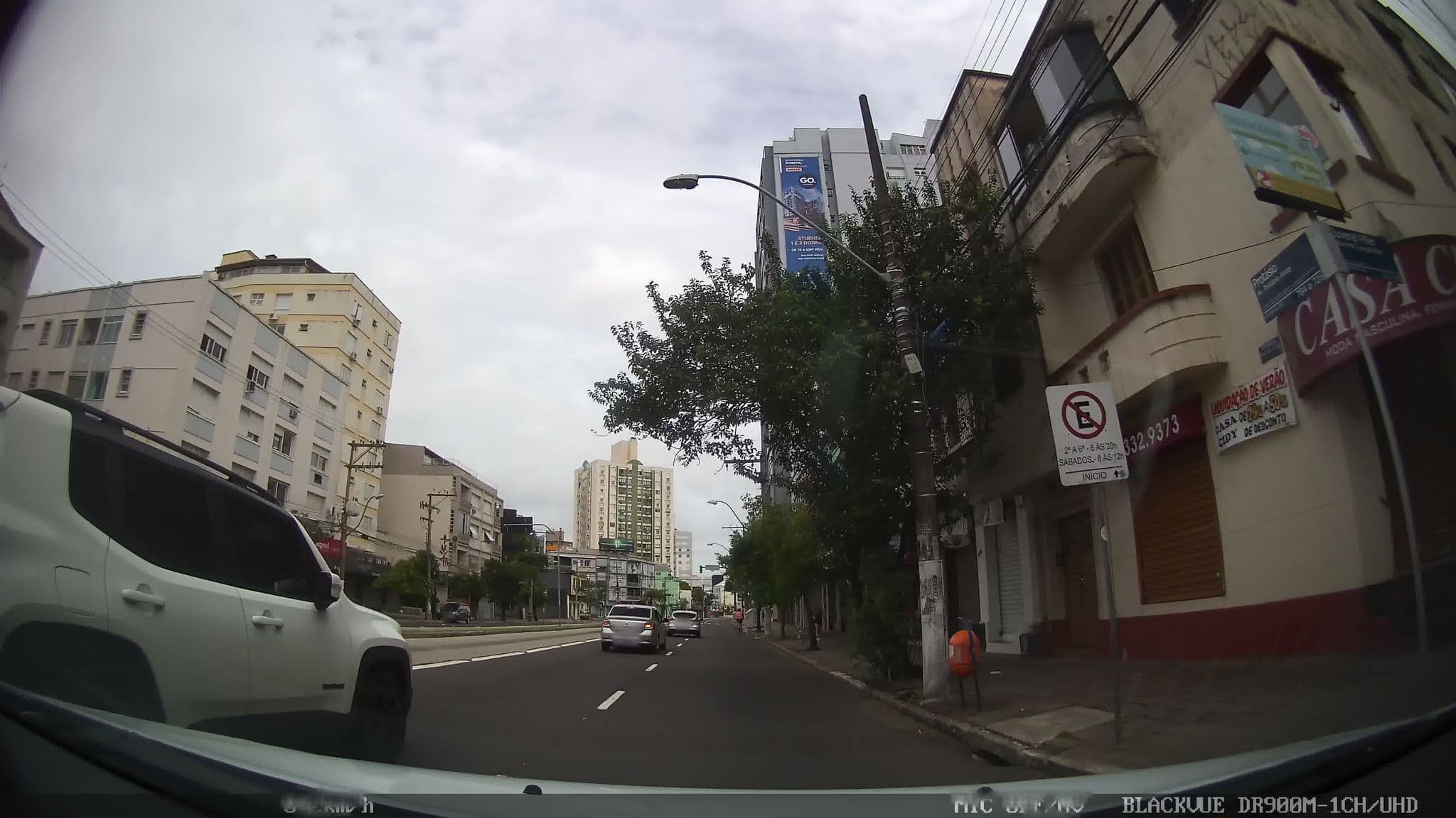 Street view near Albergue dos Brothers, Porto Alegre — © kaart_1 (CC BY-SA · Mapillary)