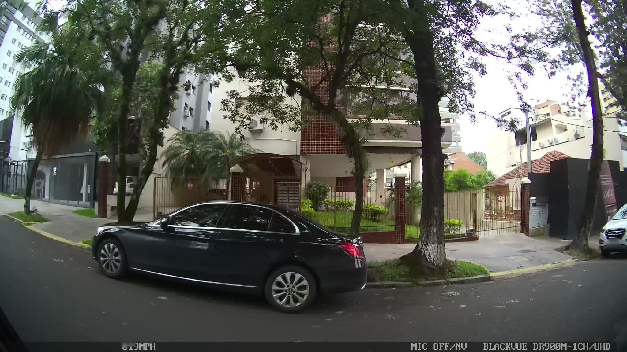 Street view near Suite Luxo, Porto Alegre — © kaart_1 (CC BY-SA · Mapillary)
