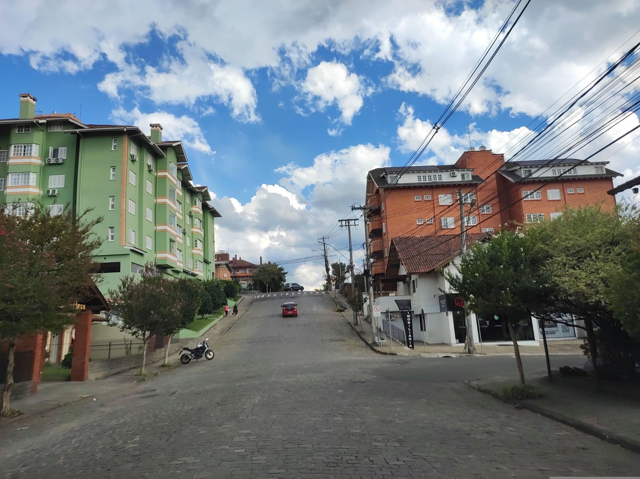 Street view near Cammino de Lla Serra, Canela — © diegokrein (CC BY-SA · Mapillary)