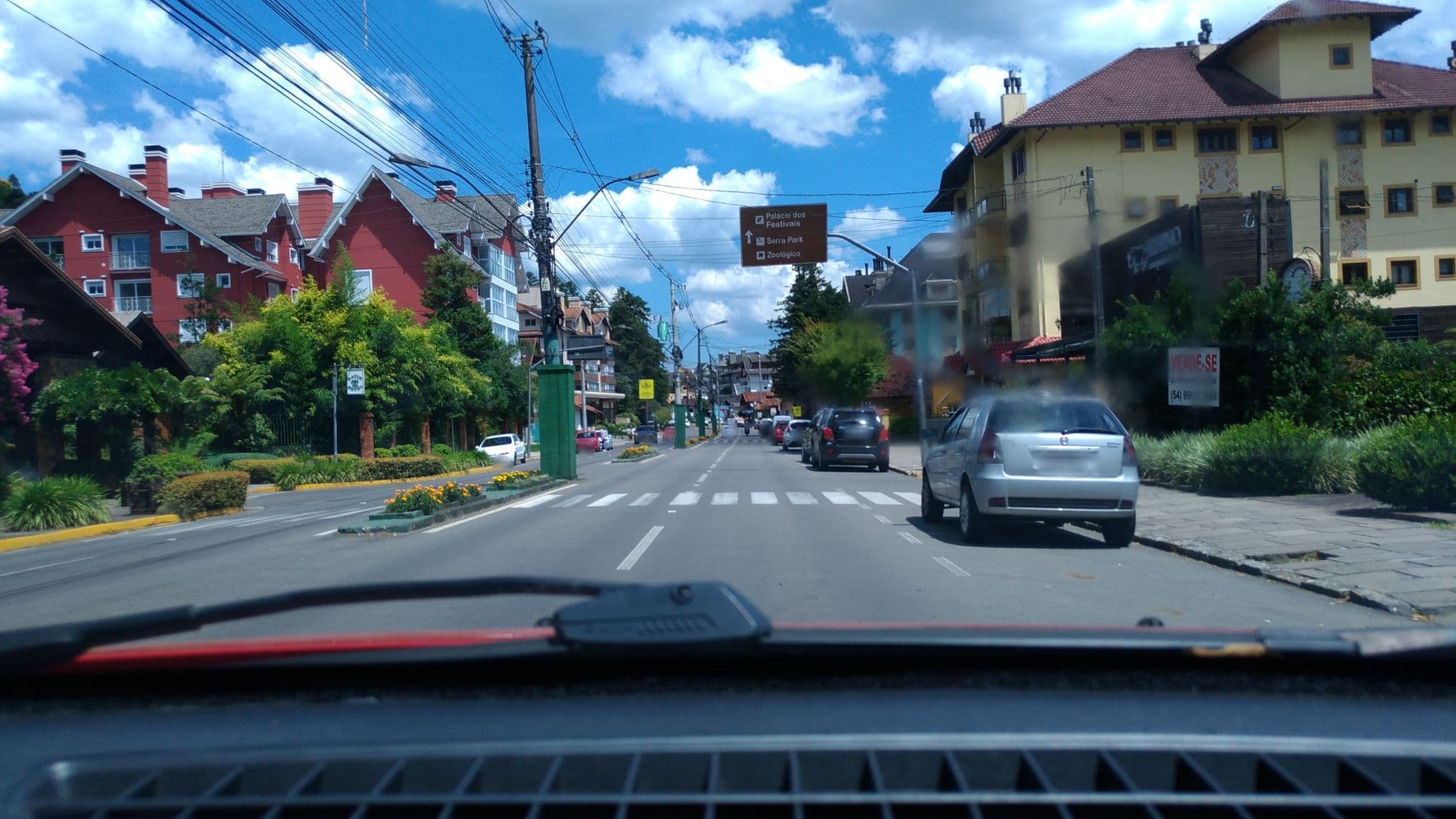 Street view near Assefaz, Gramado — © viniciusgrassi (CC BY-SA · Mapillary)