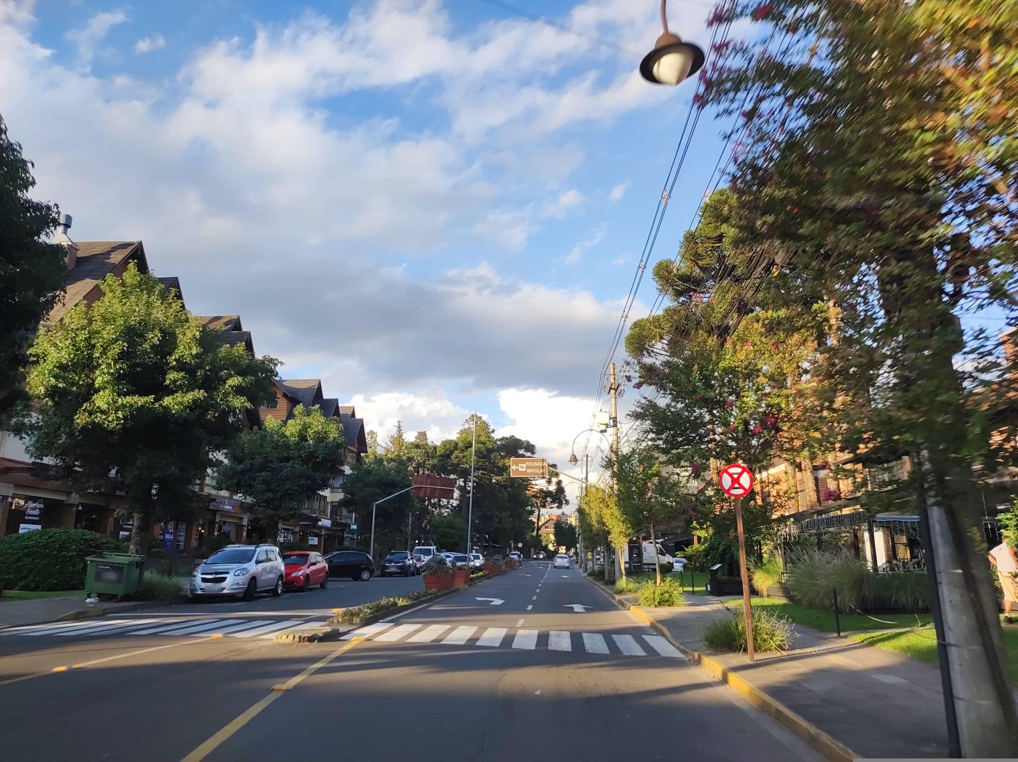 Street view near Habitué Pousada, Gramado — © diegokrein (CC BY-SA · Mapillary)