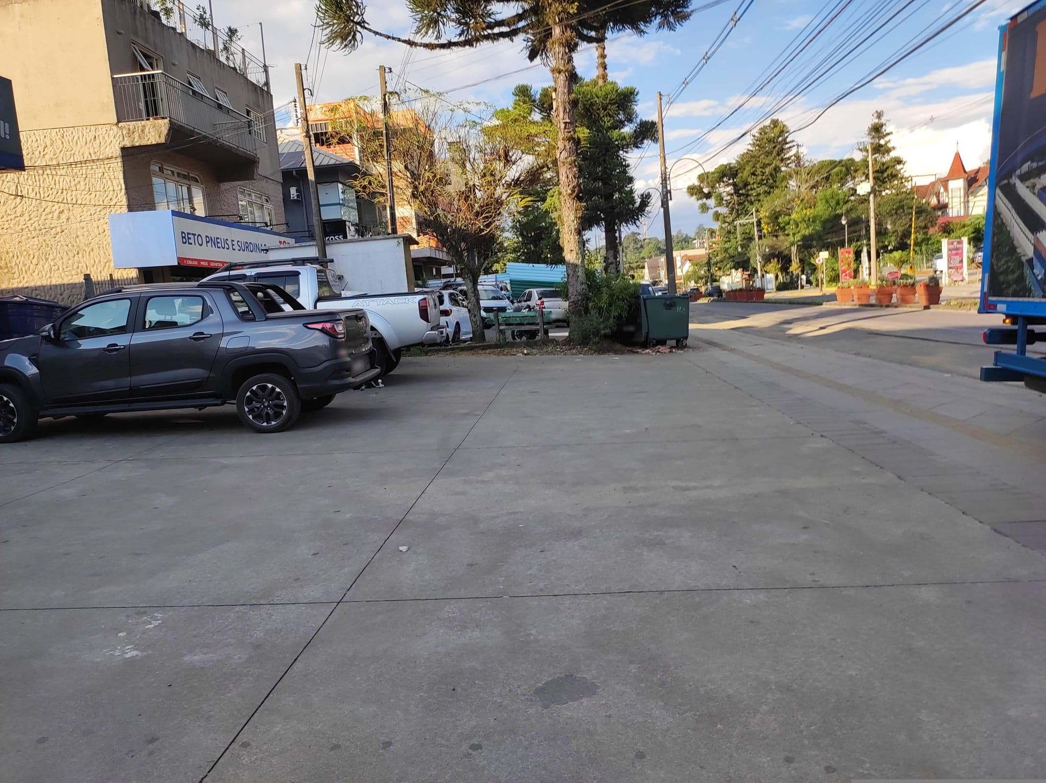 Street view near estrelatto, Gramado — © diegokrein (CC BY-SA · Mapillary)