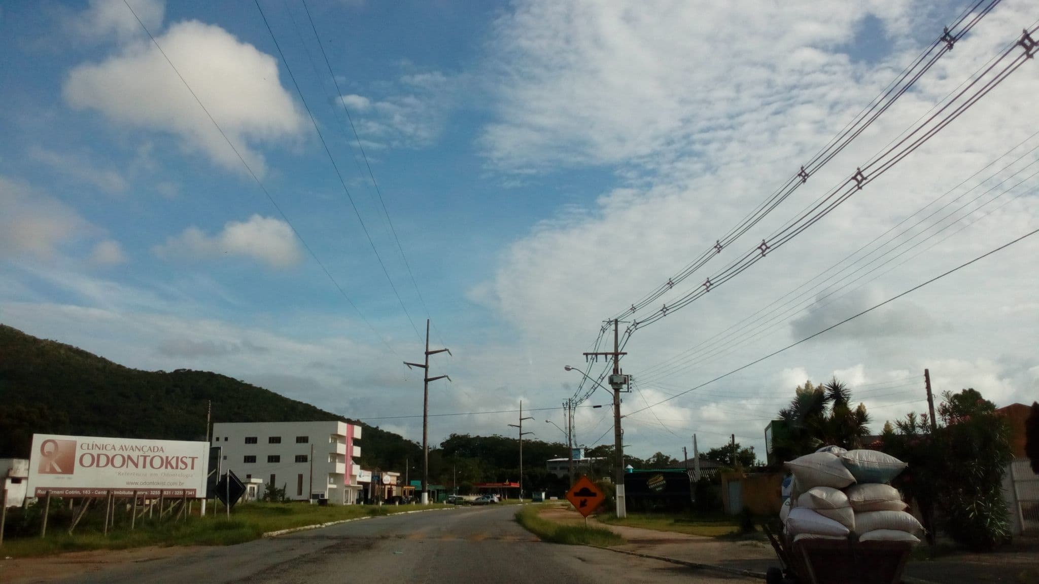 Street view near Pousada The Rosebud, Imbituba — © carlosbrys (CC BY-SA · Mapillary)