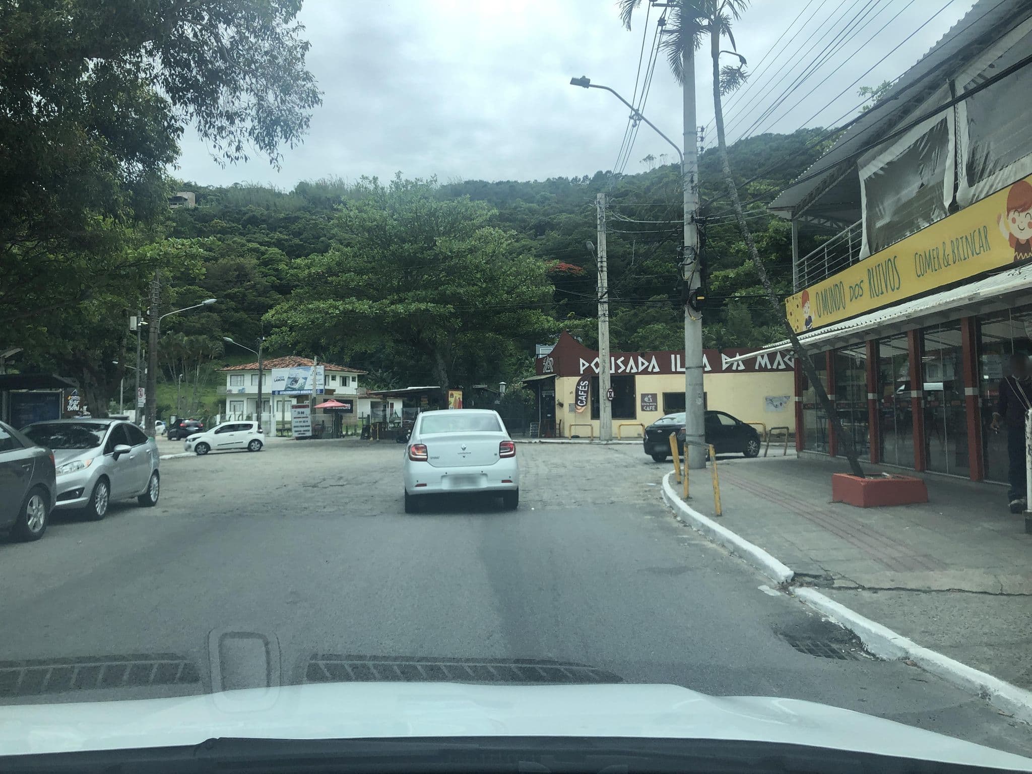 Street view near Casa Quatro Oito, Lagoa — © alantiagofelipe (CC BY-SA · Mapillary)