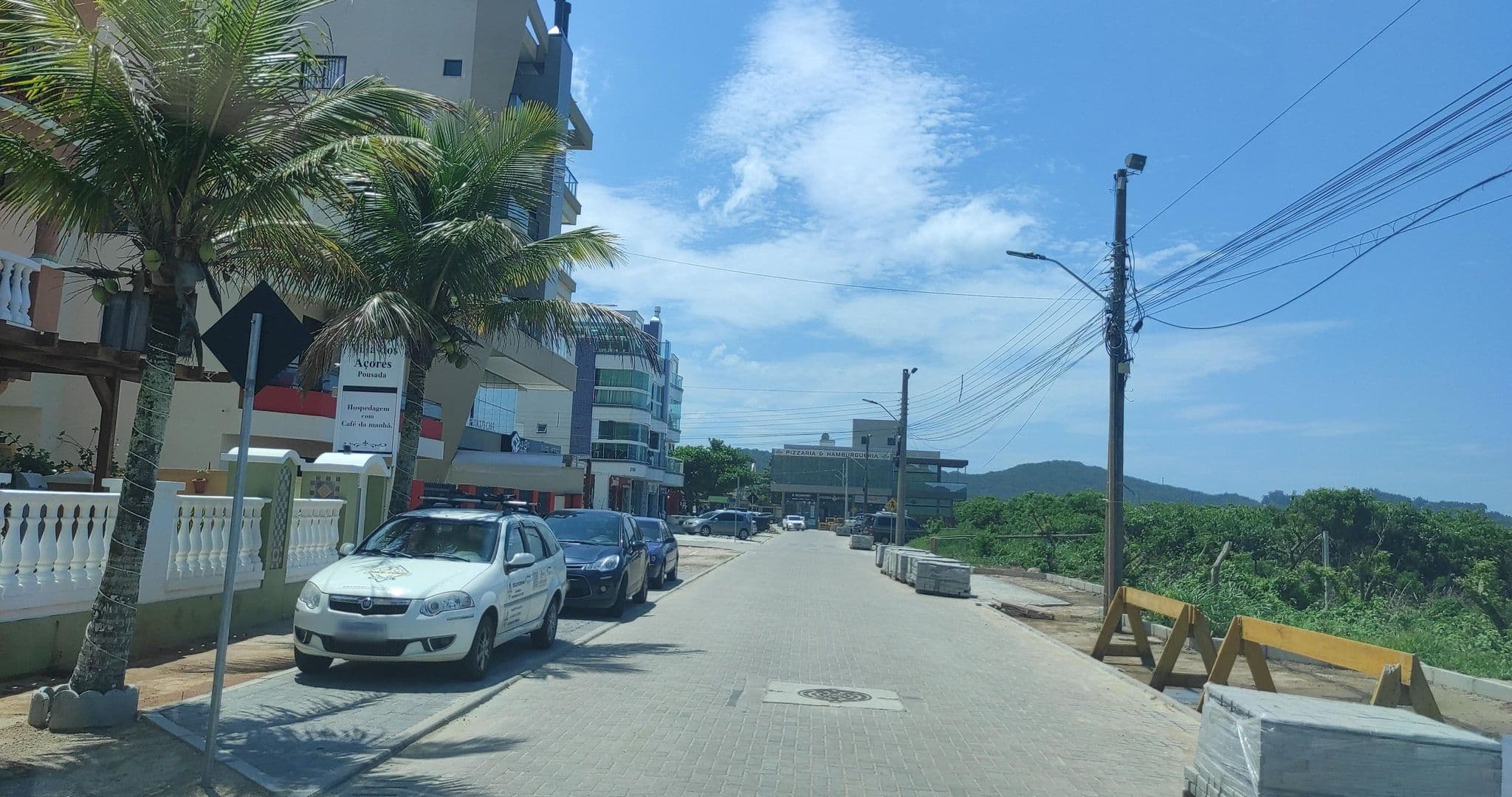 Street view near Villa dos Açores, Bombinhas — © diegokrein (CC BY-SA · Mapillary)