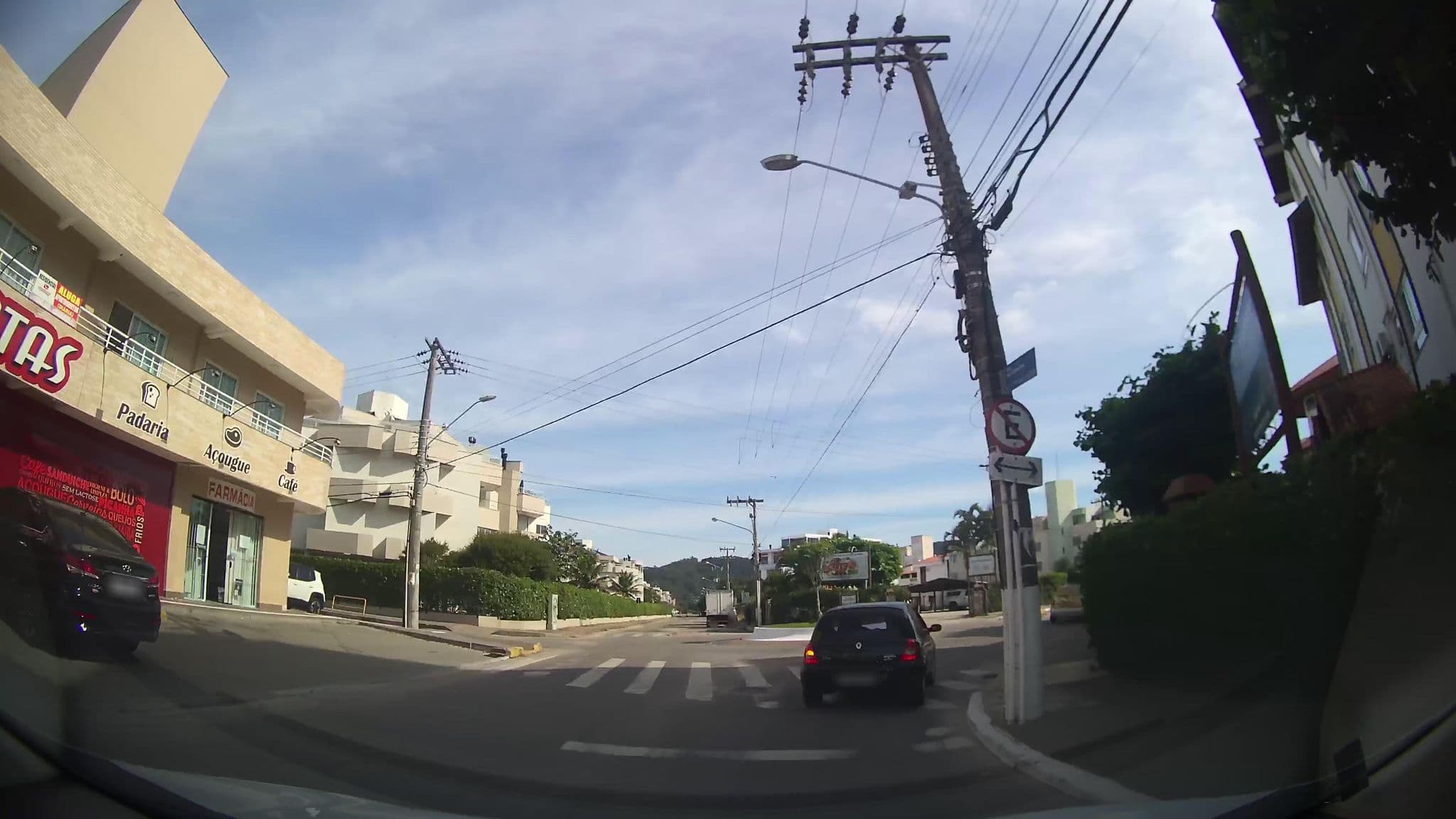 Street view near Residencial Gaivotas, Itacorubi — © marciosampaio (CC BY-SA · Mapillary)