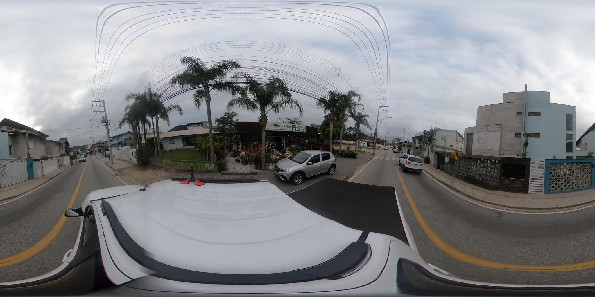 Street view near Pousada Villa Rica, Bombinhas — © jaderbavaresco (CC BY-SA · Mapillary)