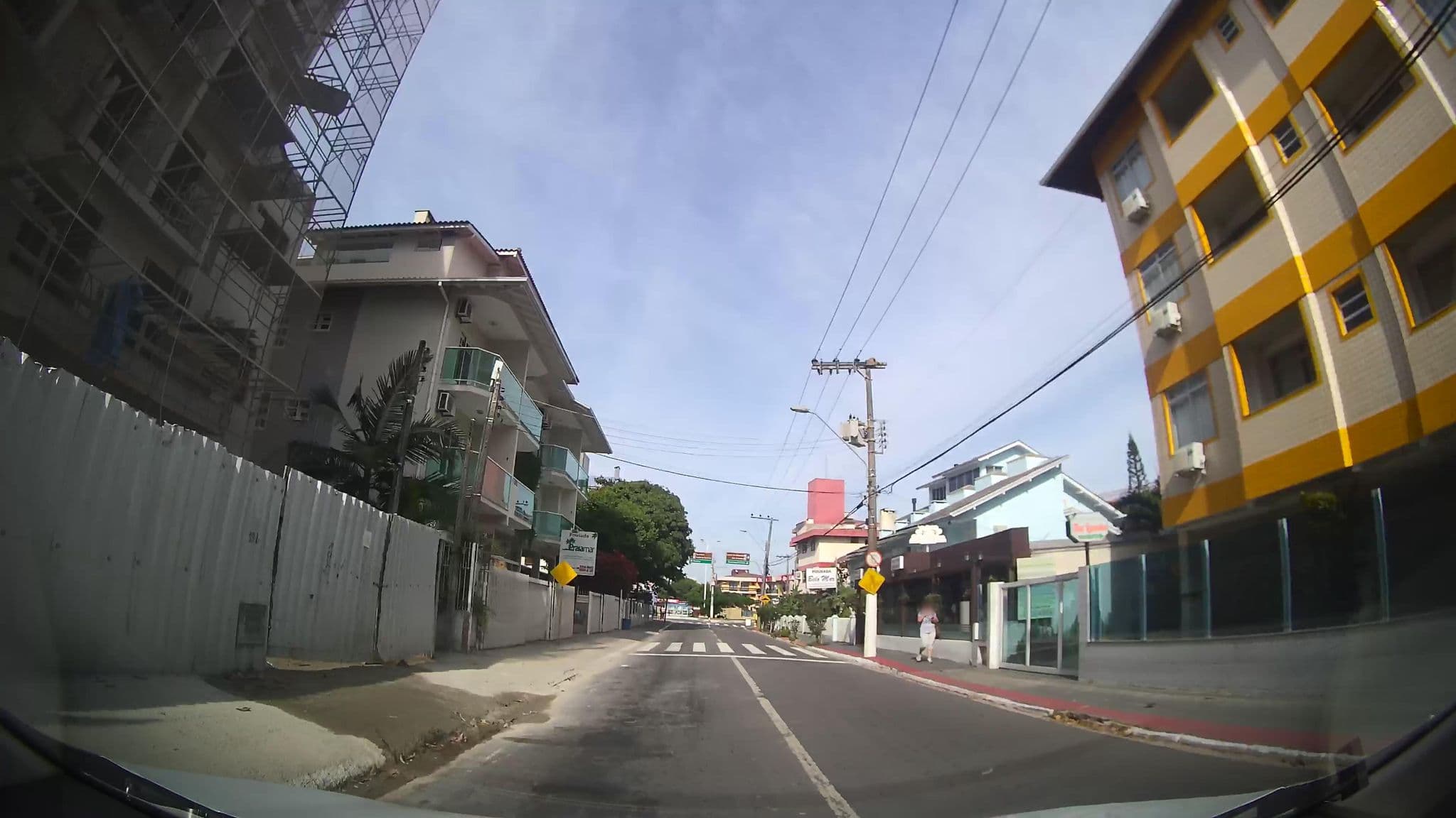 Street view near Pousada Praiamar, Itacorubi — © marciosampaio (CC BY-SA · Mapillary)