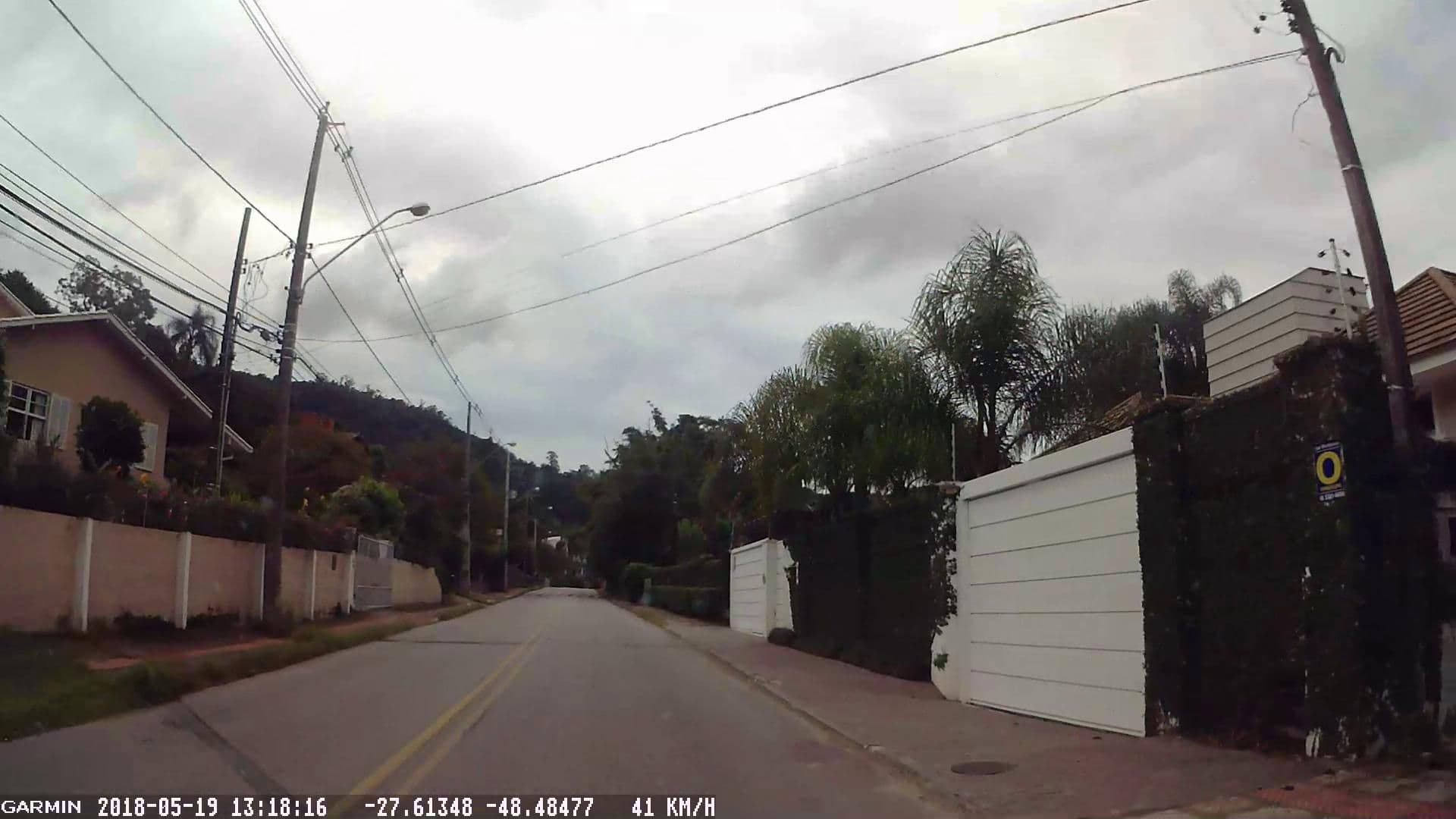 Street view near Chale do Canto, Lagoa — © tomio (CC BY-SA · Mapillary)