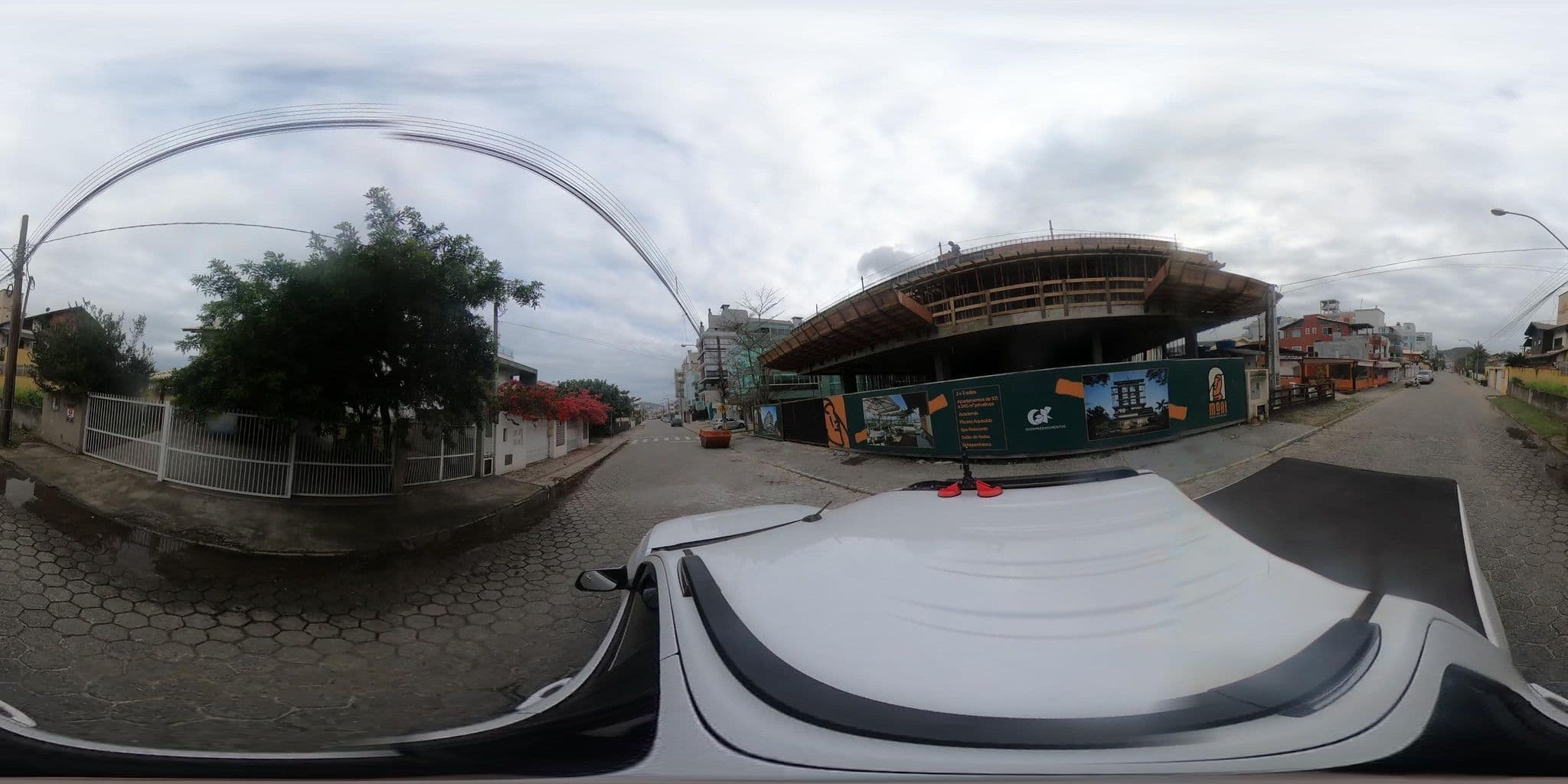 Street view near Pedra Salgada, Bombinhas — © jaderbavaresco (CC BY-SA · Mapillary)