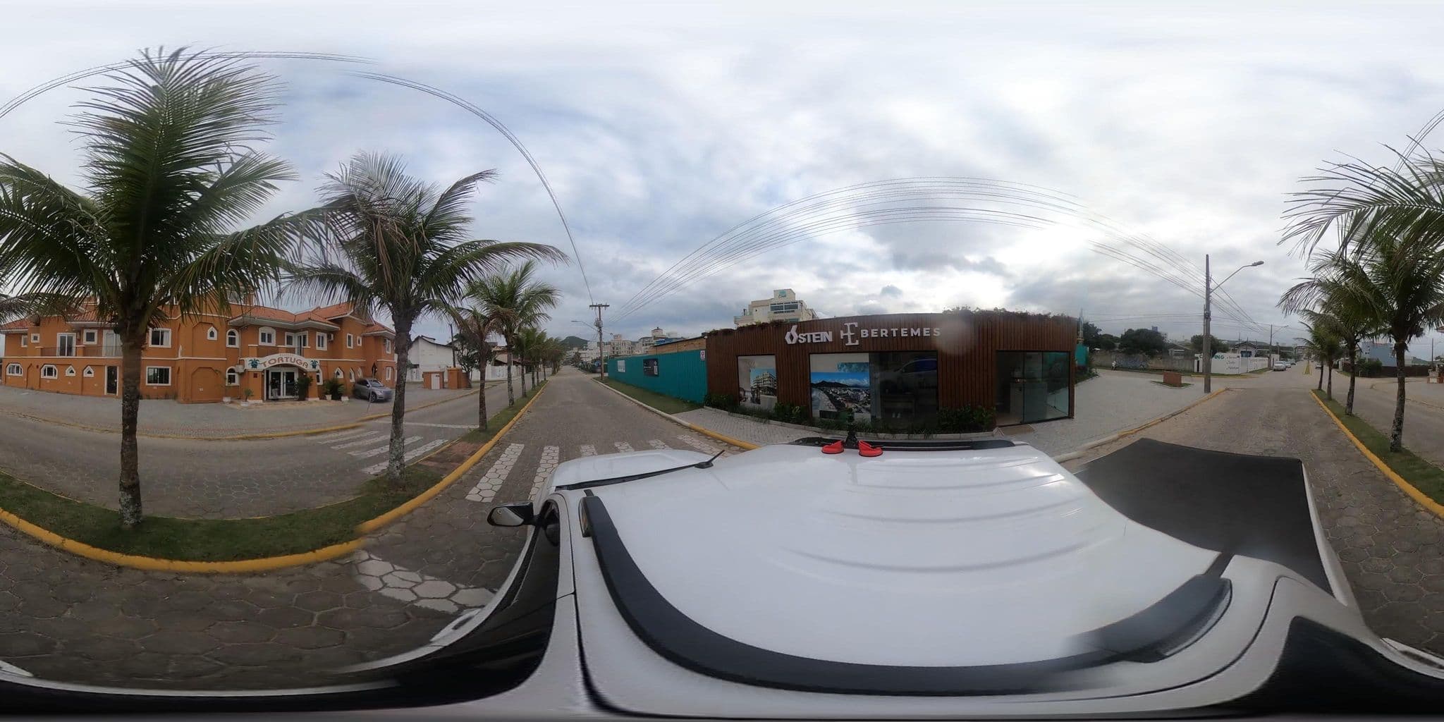 Street view near Tortuga do Mariscal, Bombinhas — © jaderbavaresco (CC BY-SA · Mapillary)