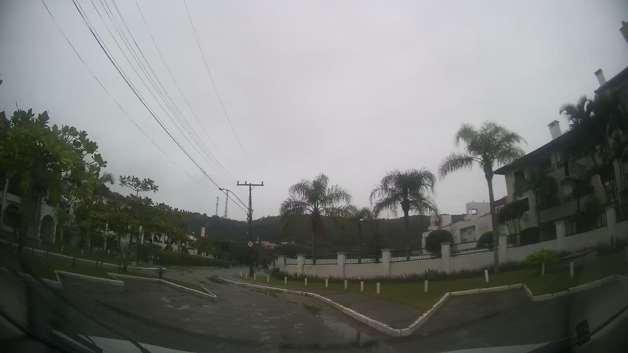 Street view near Entremares Residence, Governador Celso Ramos — © marciosampaio (CC BY-SA · Mapillary)