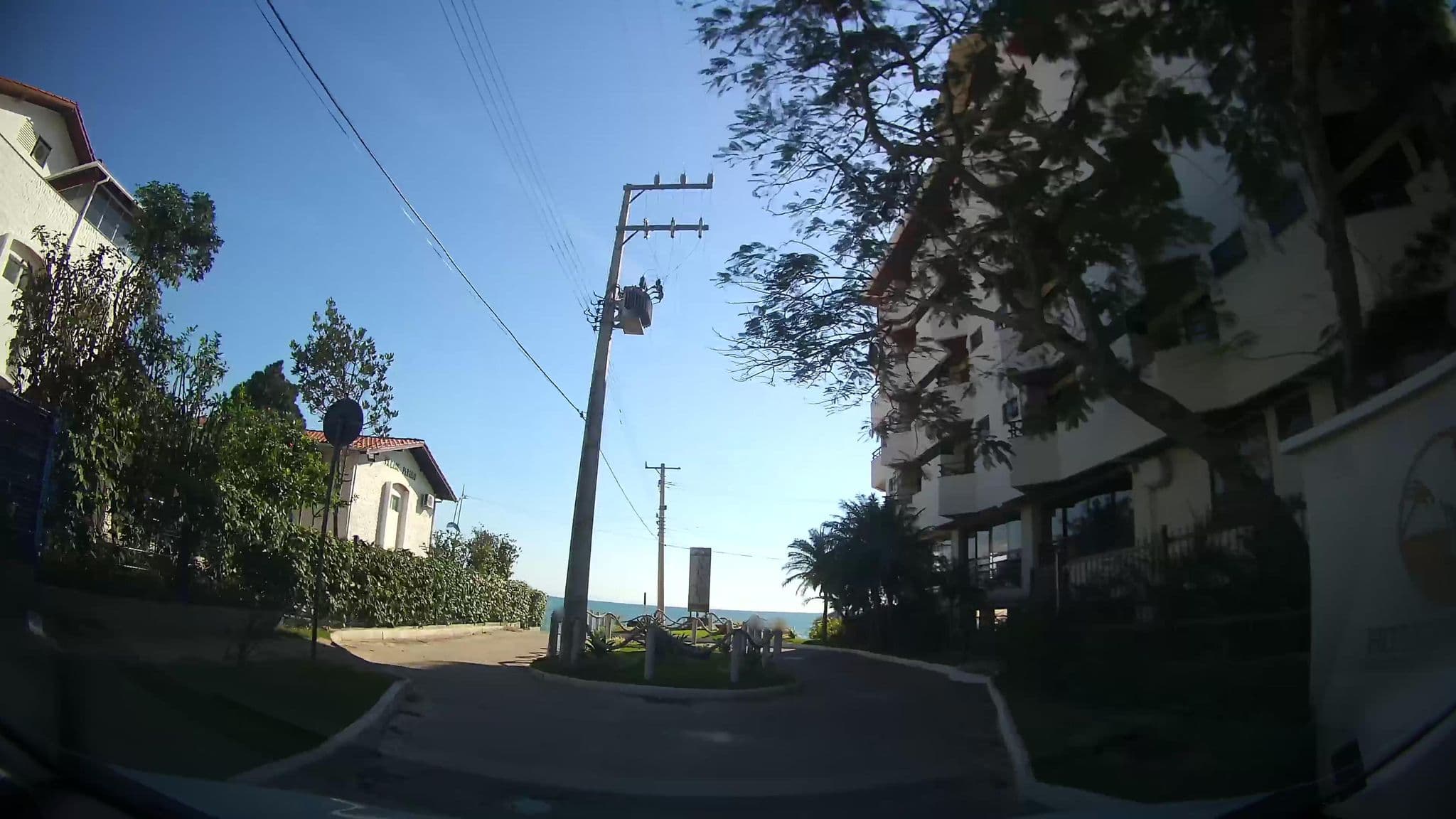 Street view near Village Paraiso, Governador Celso Ramos — © marciosampaio (CC BY-SA · Mapillary)