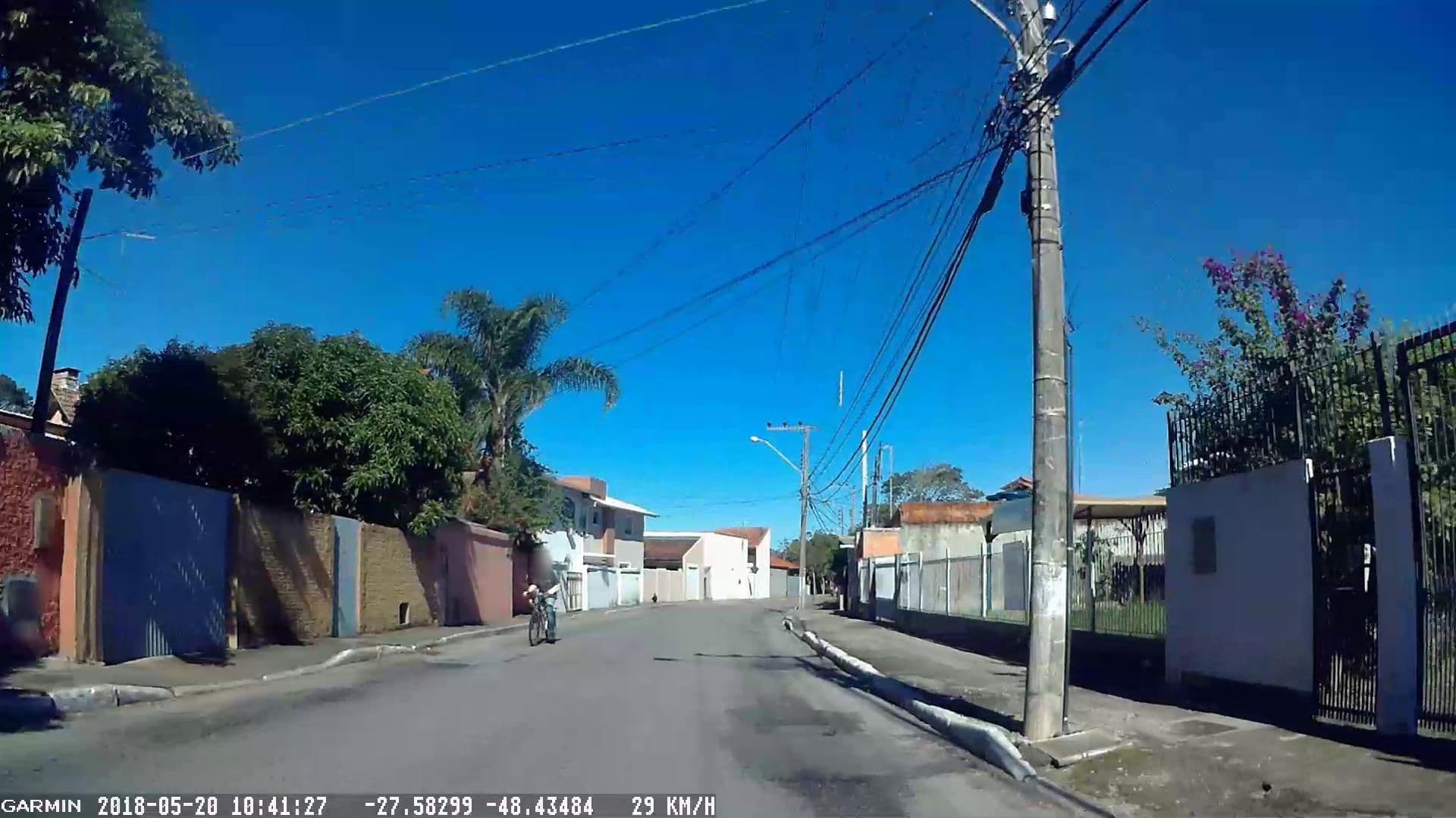 Street view near Planet Hostel Barra, Lagoa — © tomio (CC BY-SA · Mapillary)
