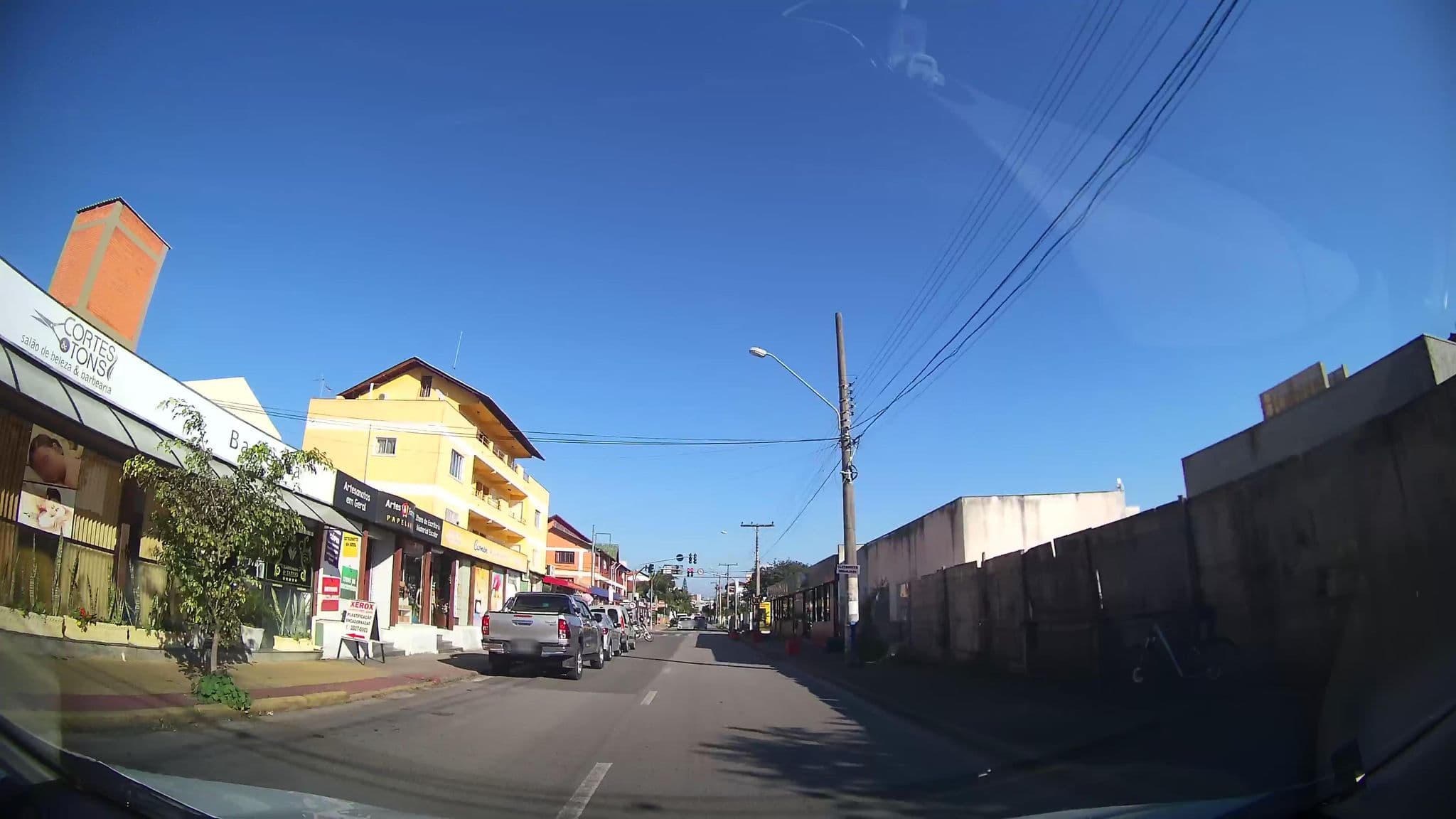 Street view near Morada do Falcão, Governador Celso Ramos — © marciosampaio (CC BY-SA · Mapillary)
