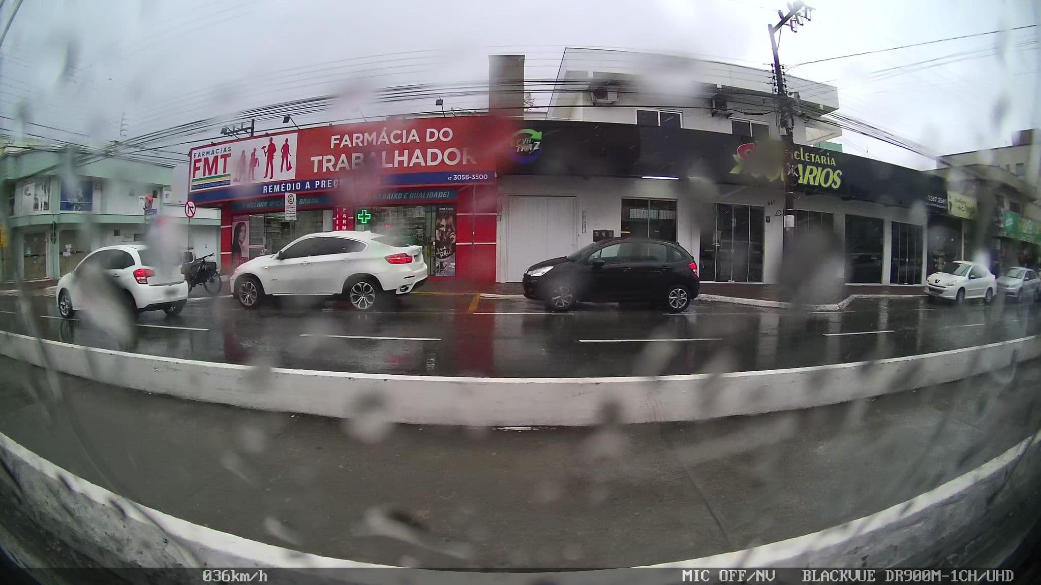 Street view near Pousada Villa Atlântica, Balneário Camboriú — © kaart5 (CC BY-SA · Mapillary)