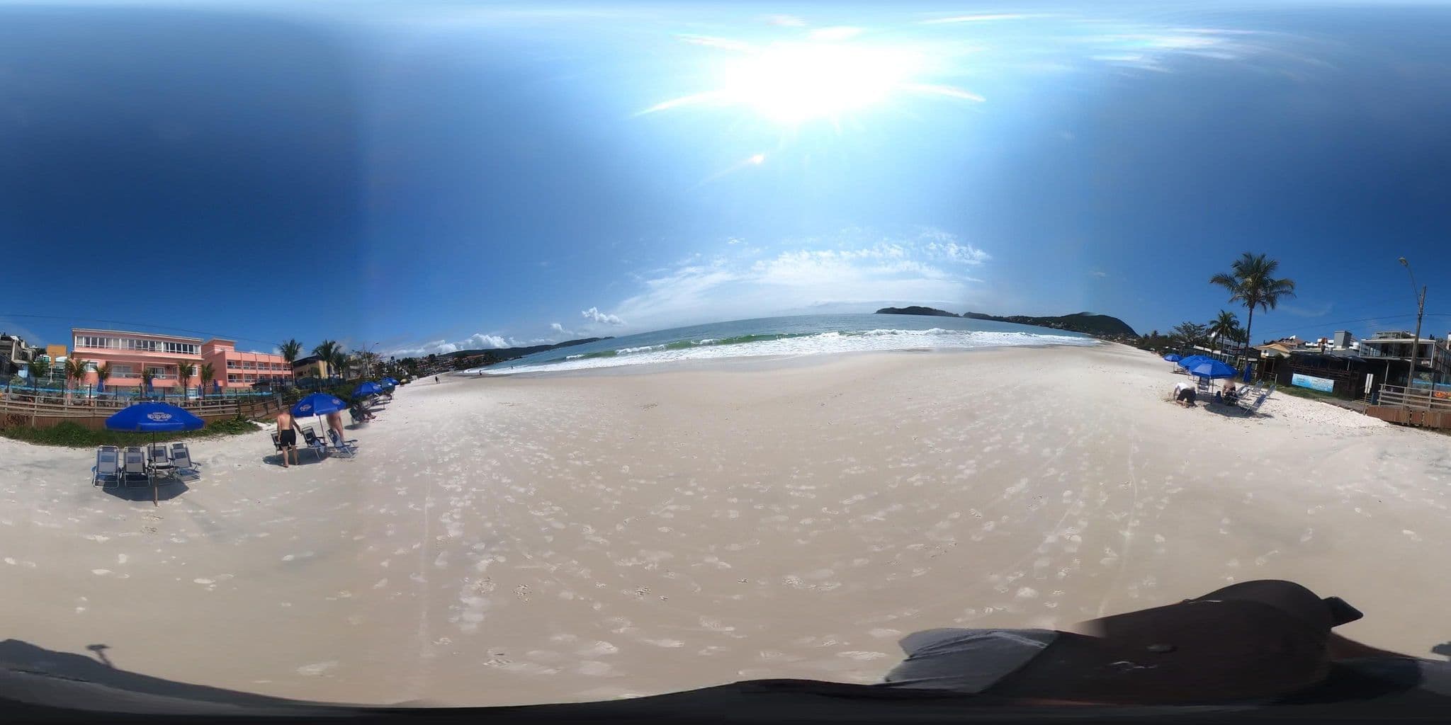 Street view near 4 Ilhas Praia Hotel, Bombinhas — © jaderbavaresco (CC BY-SA · Mapillary)