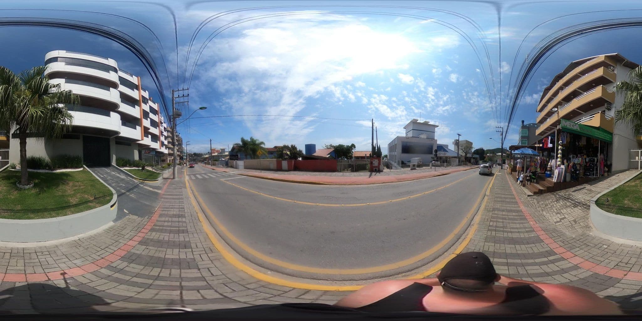 Street view near Bombinhas Blue Suites, Bombinhas — © jaderbavaresco (CC BY-SA · Mapillary)
