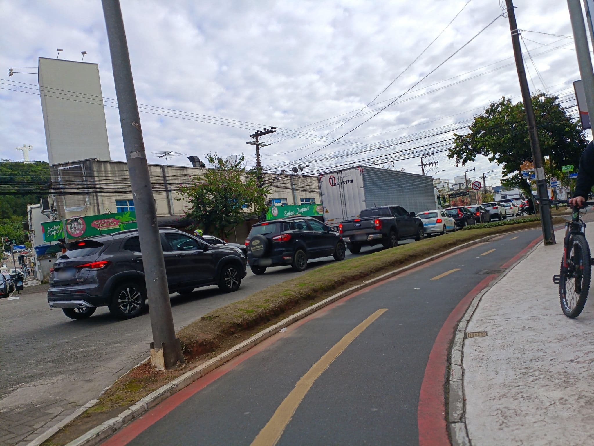 Street view near Hotel Dinamarca, Balneário Camboriú — © ags1968 (CC BY-SA · Mapillary)