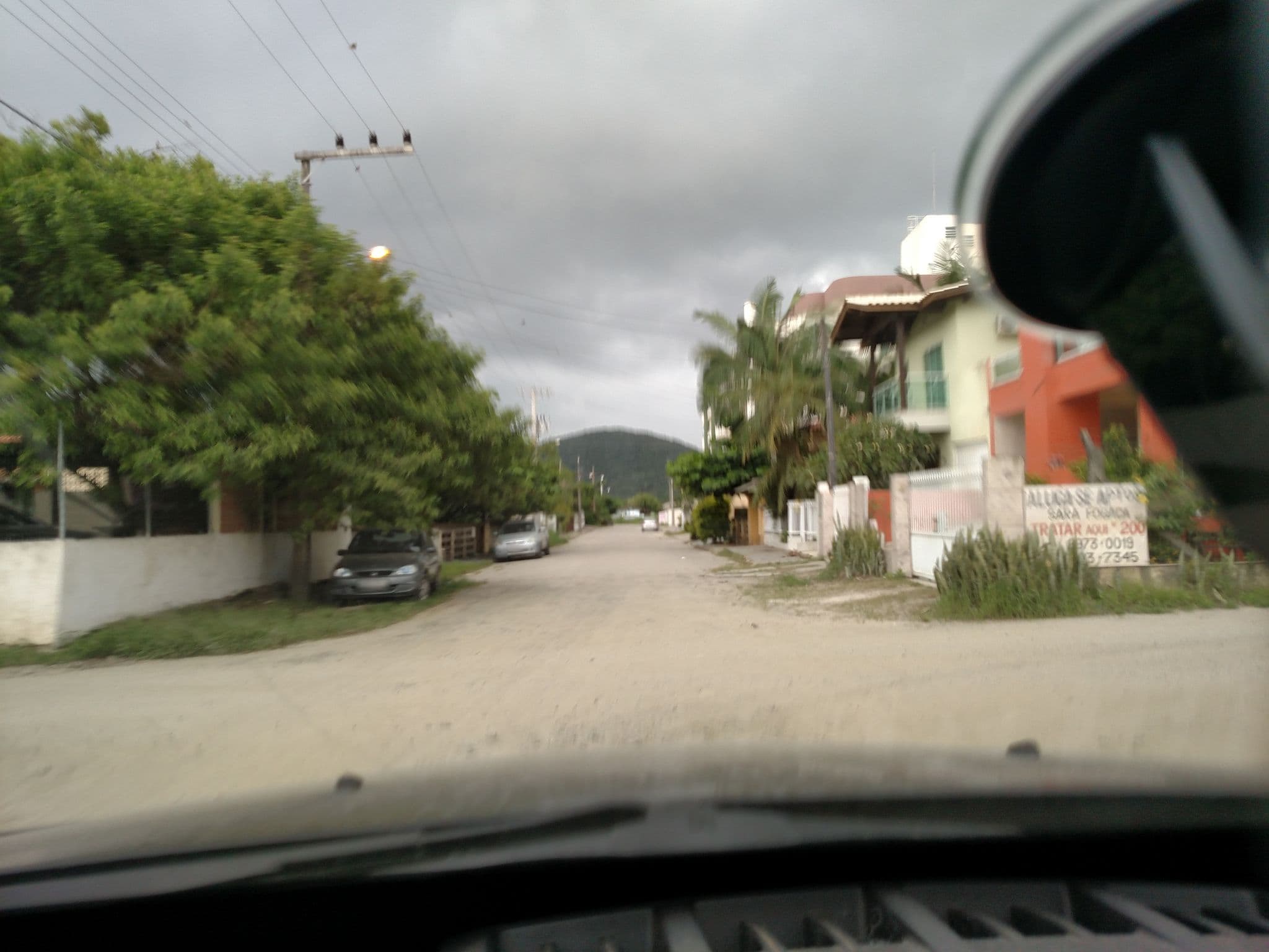 Street view near Residencial Muller, Bombinhas — © adrianojbr (CC BY-SA · Mapillary)