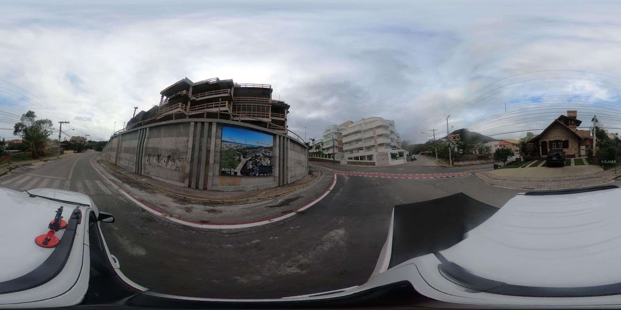 Street view near Pousada D'Omar, Bombinhas — © jaderbavaresco (CC BY-SA · Mapillary)