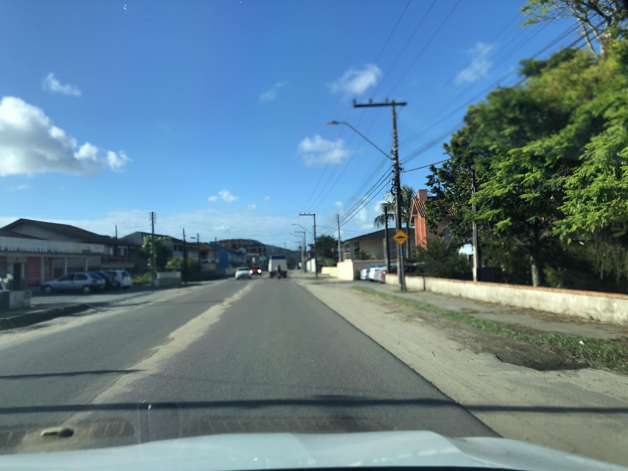 Street view near Hotel Águia Mar, São Francisco do Sul — © alantiagofelipe (CC BY-SA · Mapillary)