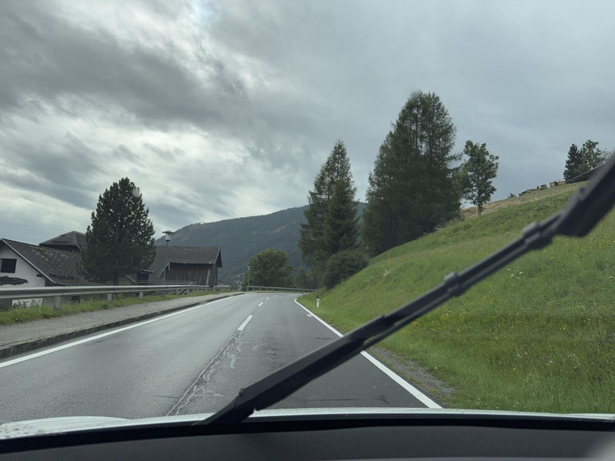 Street view near Gutzingerhof, Radenthein