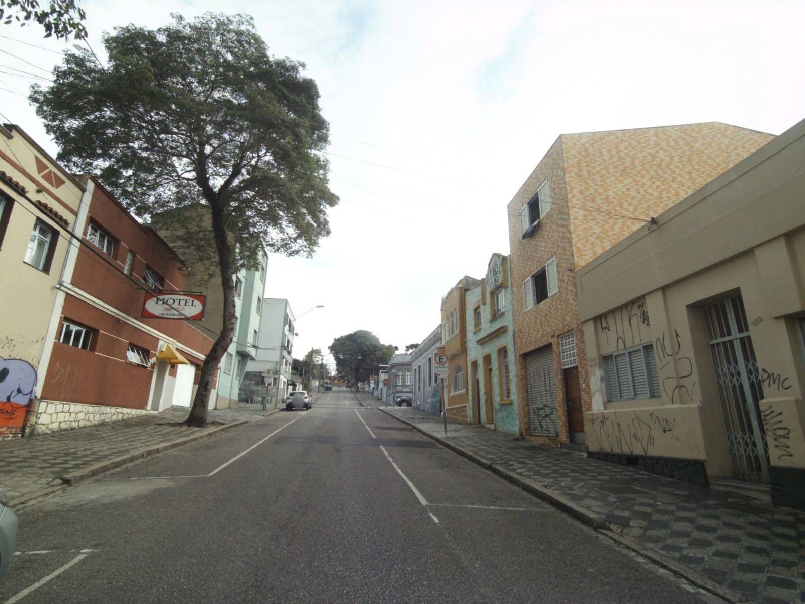 Street view near Hotel Celebration, Curitiba — © projevias (CC BY-SA · Mapillary)