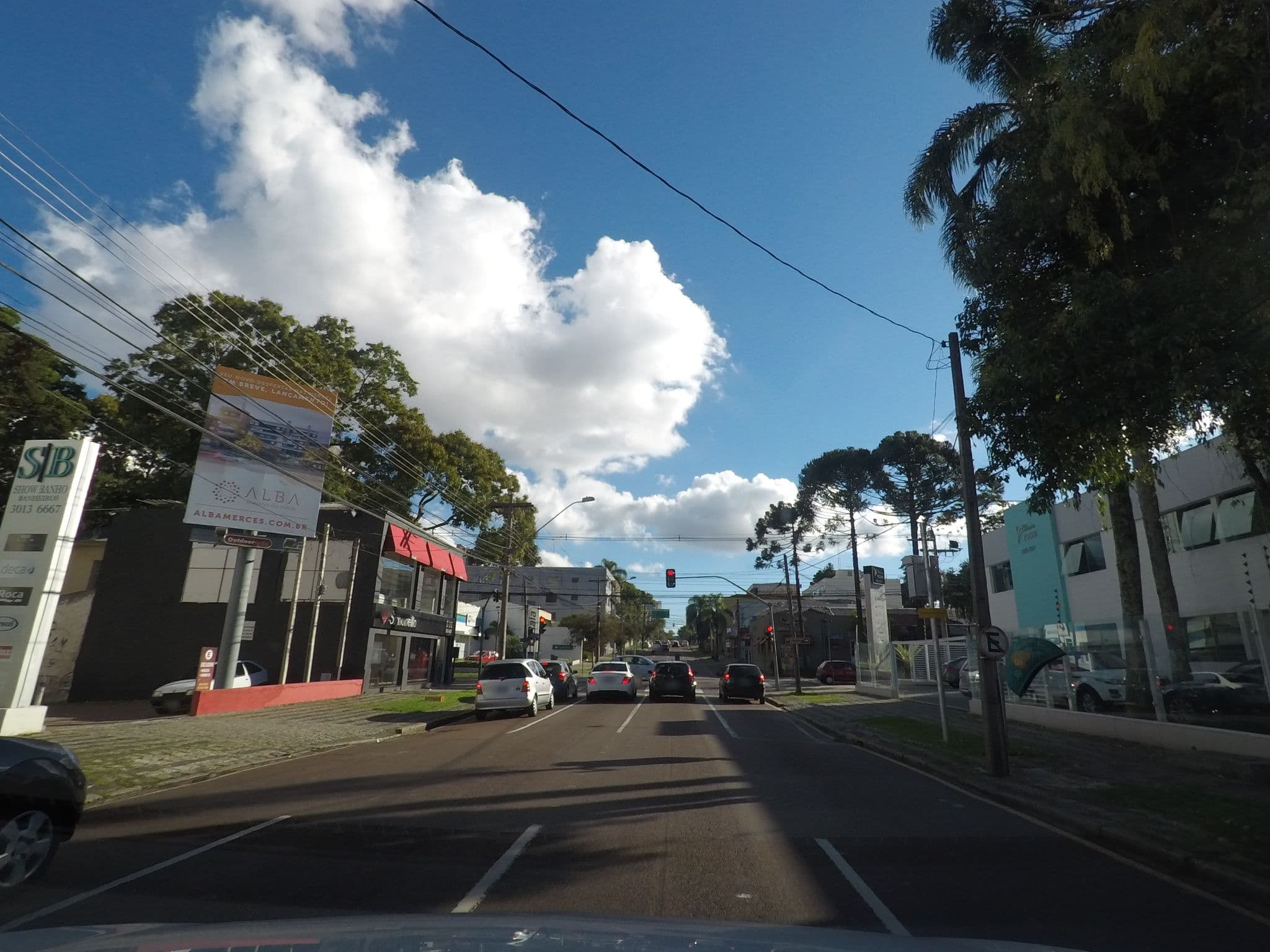 Street view near Motel Noite Feliz, Curitiba — © marciosampaio (CC BY-SA · Mapillary)
