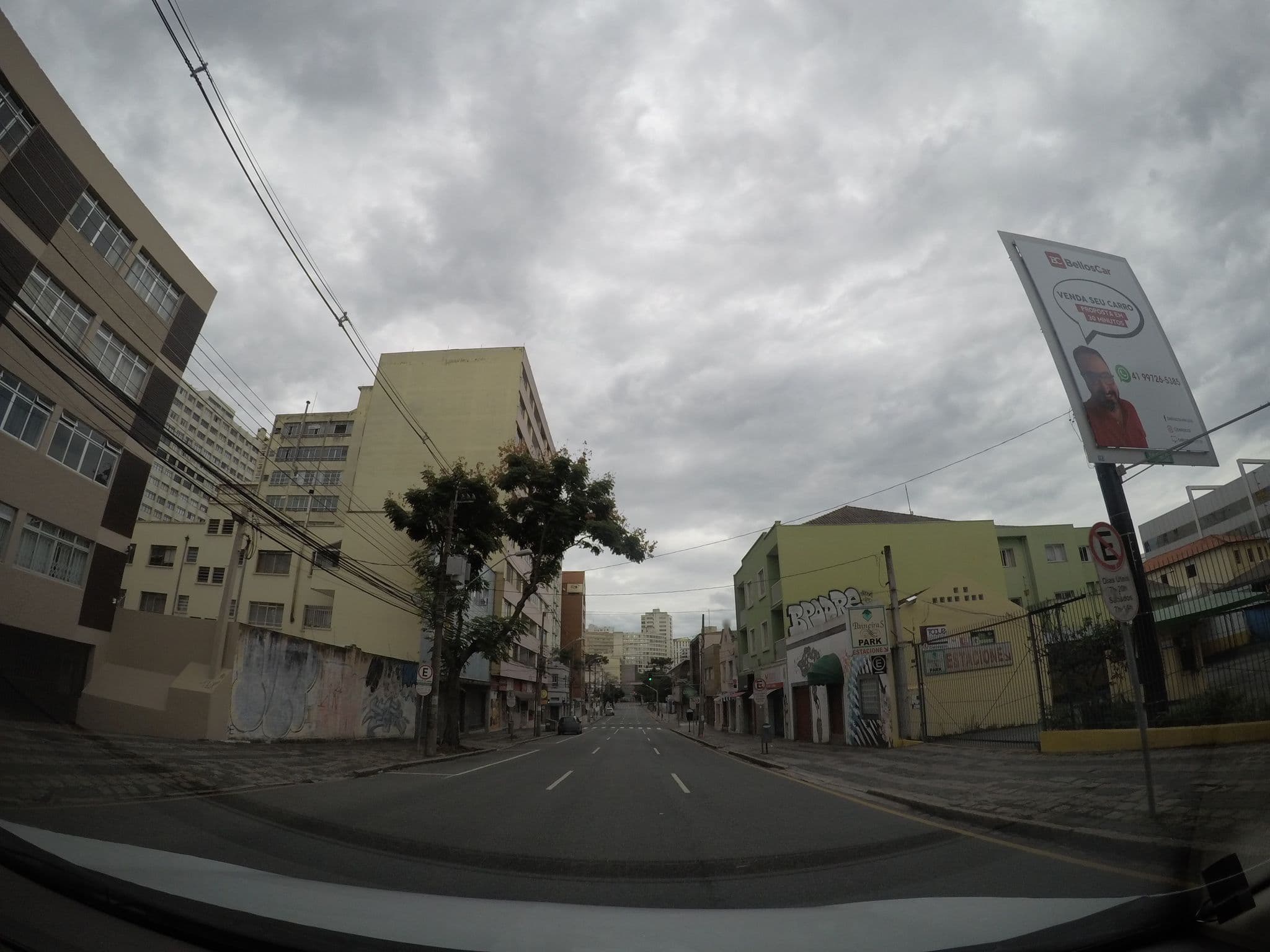 Street view near Pousada Flor do Campo, Curitiba — © marciosampaio (CC BY-SA · Mapillary)