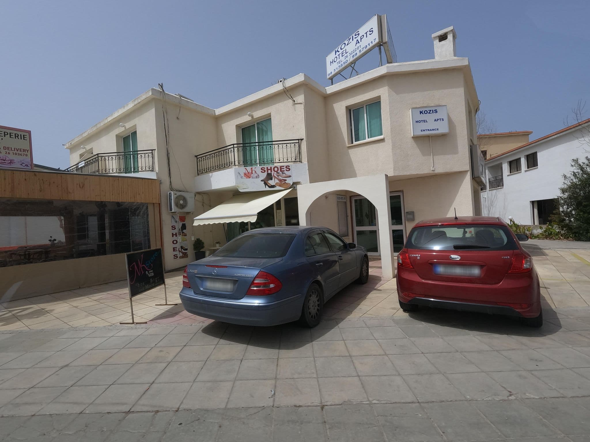 Street view near Alkio Nest Hotel Apartments, Pólis — © noa1 (CC BY-SA · Mapillary)