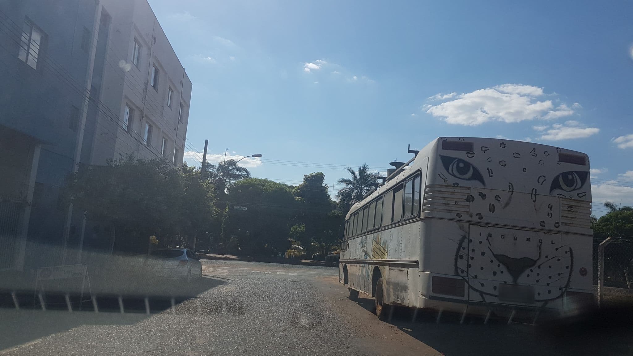 Street view near Hotel Dias Park, Uberlândia — © reneserafim (CC BY-SA · Mapillary)