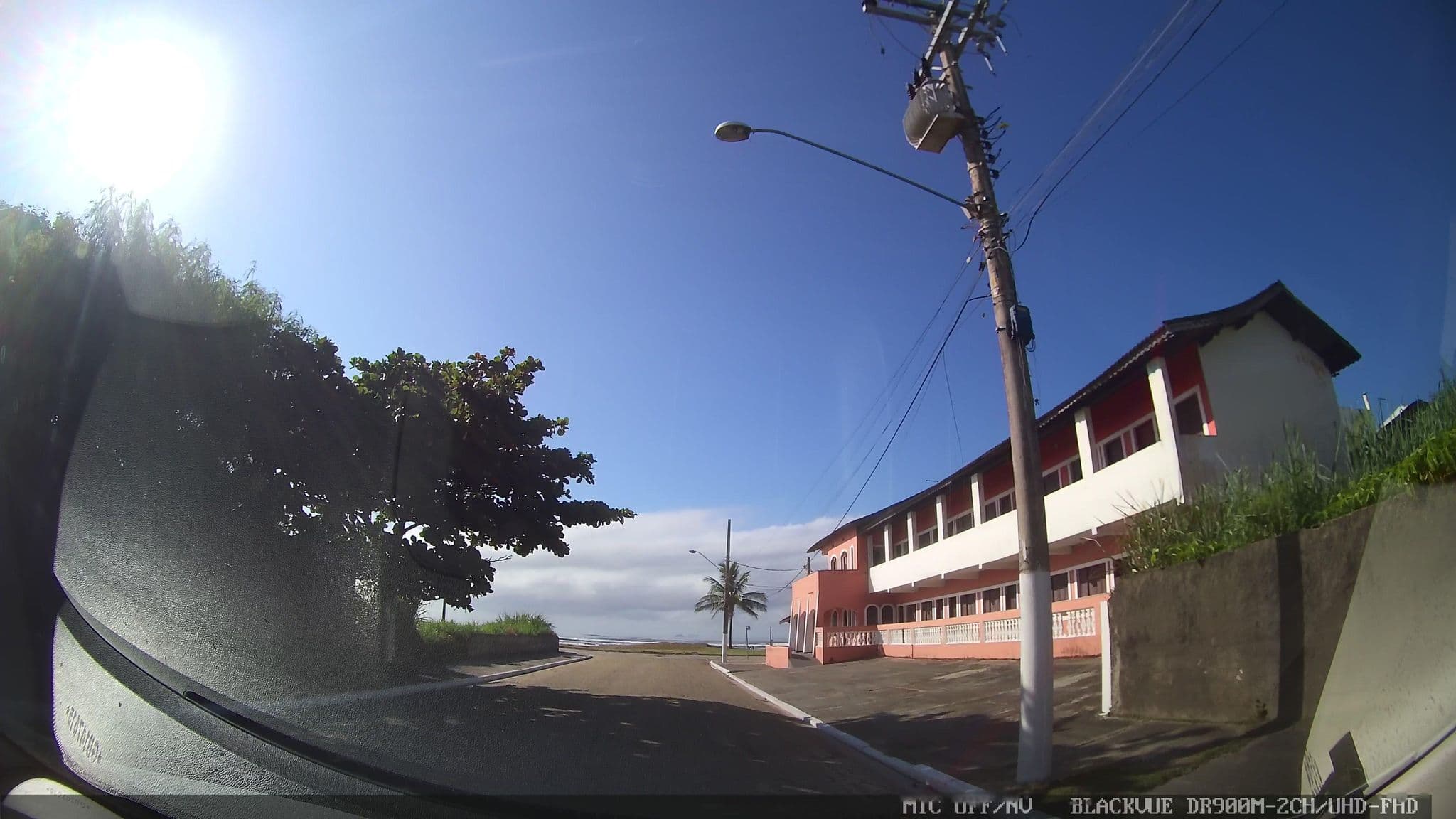 Street view near Pousada Trilhar, Peruíbe — © marciosampaio (CC BY-SA · Mapillary)