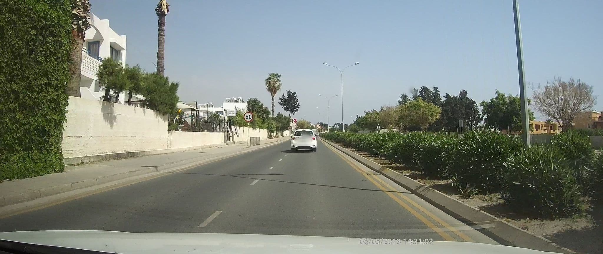 Street view near Paphesia, Paphos — © healixx (CC BY-SA · Mapillary)