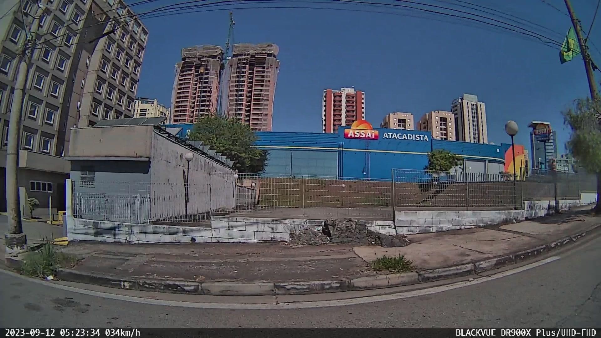 Street view near Ibis Hotel, Sorocaba — © Kaart_Local (CC BY-SA · Mapillary)