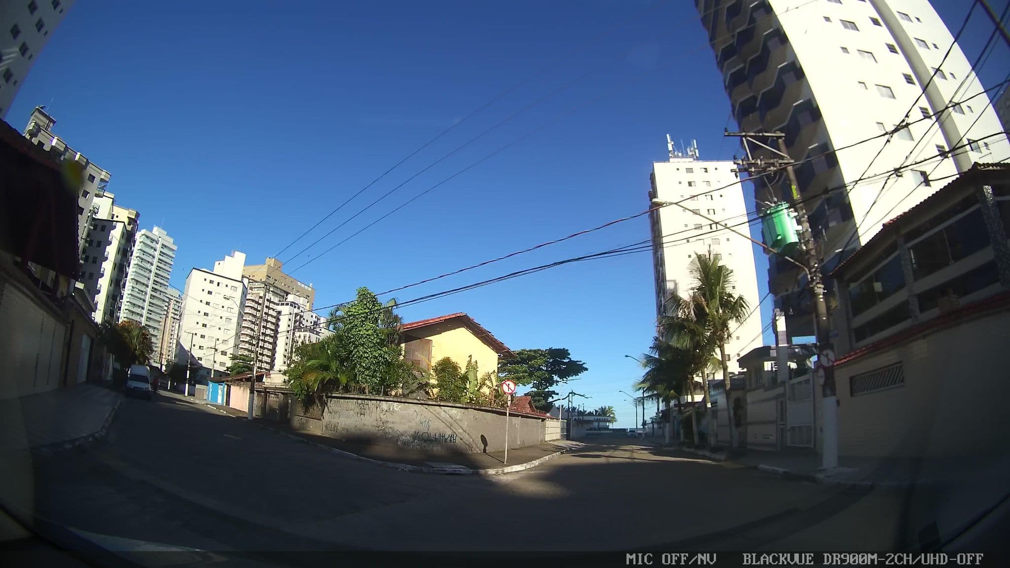 Street view near Pousada Sal Brasil, Praia Grande — © marciosampaio (CC BY-SA · Mapillary)