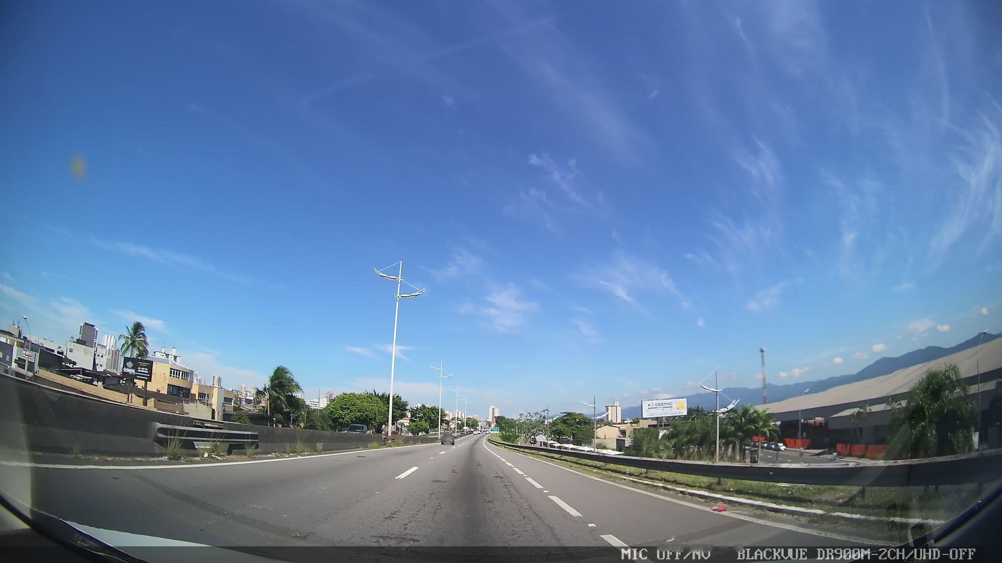 Street view near Cantinho do Comendador, Praia Grande — © marciosampaio (CC BY-SA · Mapillary)