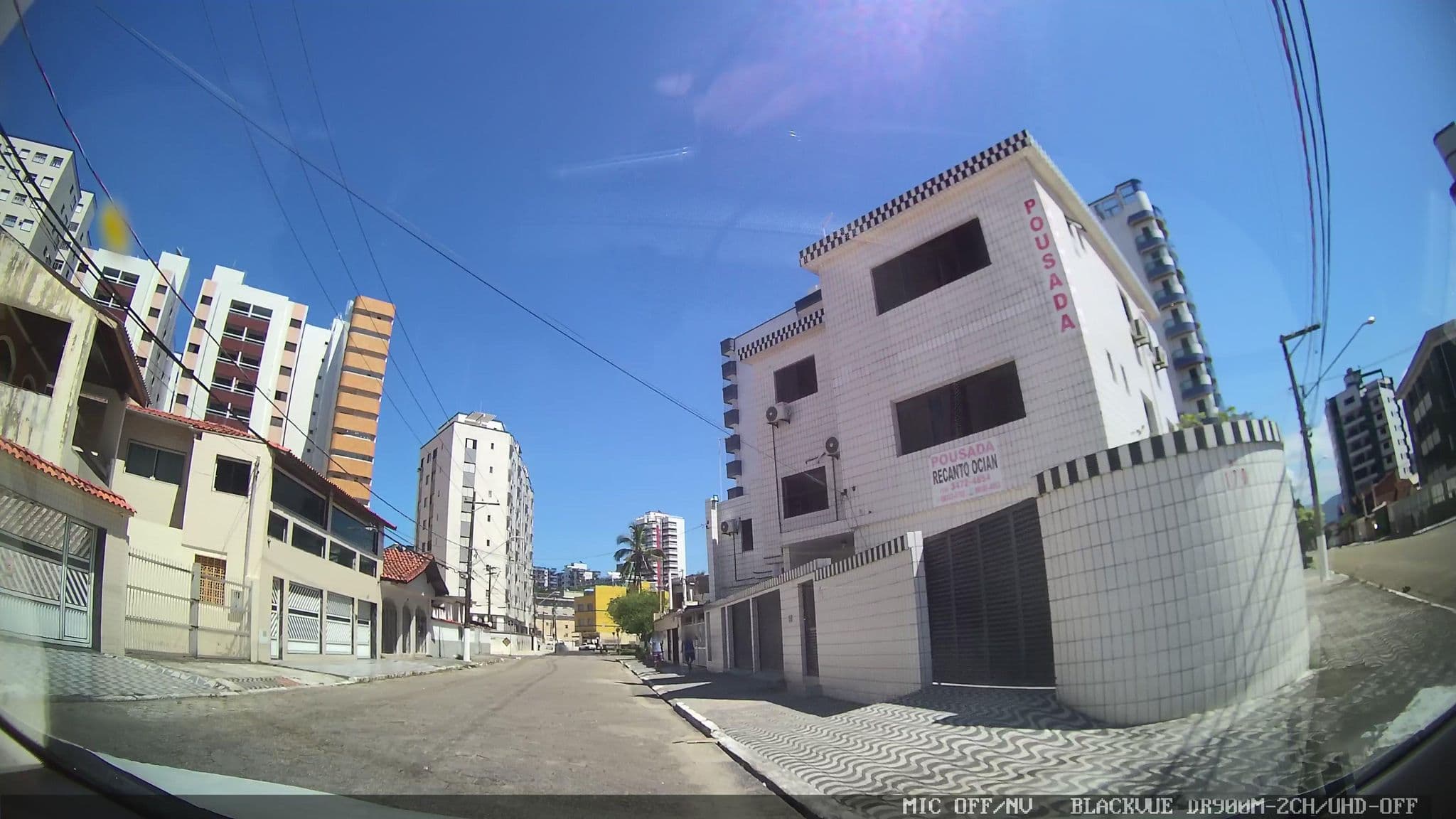 Street view near Pousada Recanto, Praia Grande — © marciosampaio (CC BY-SA · Mapillary)