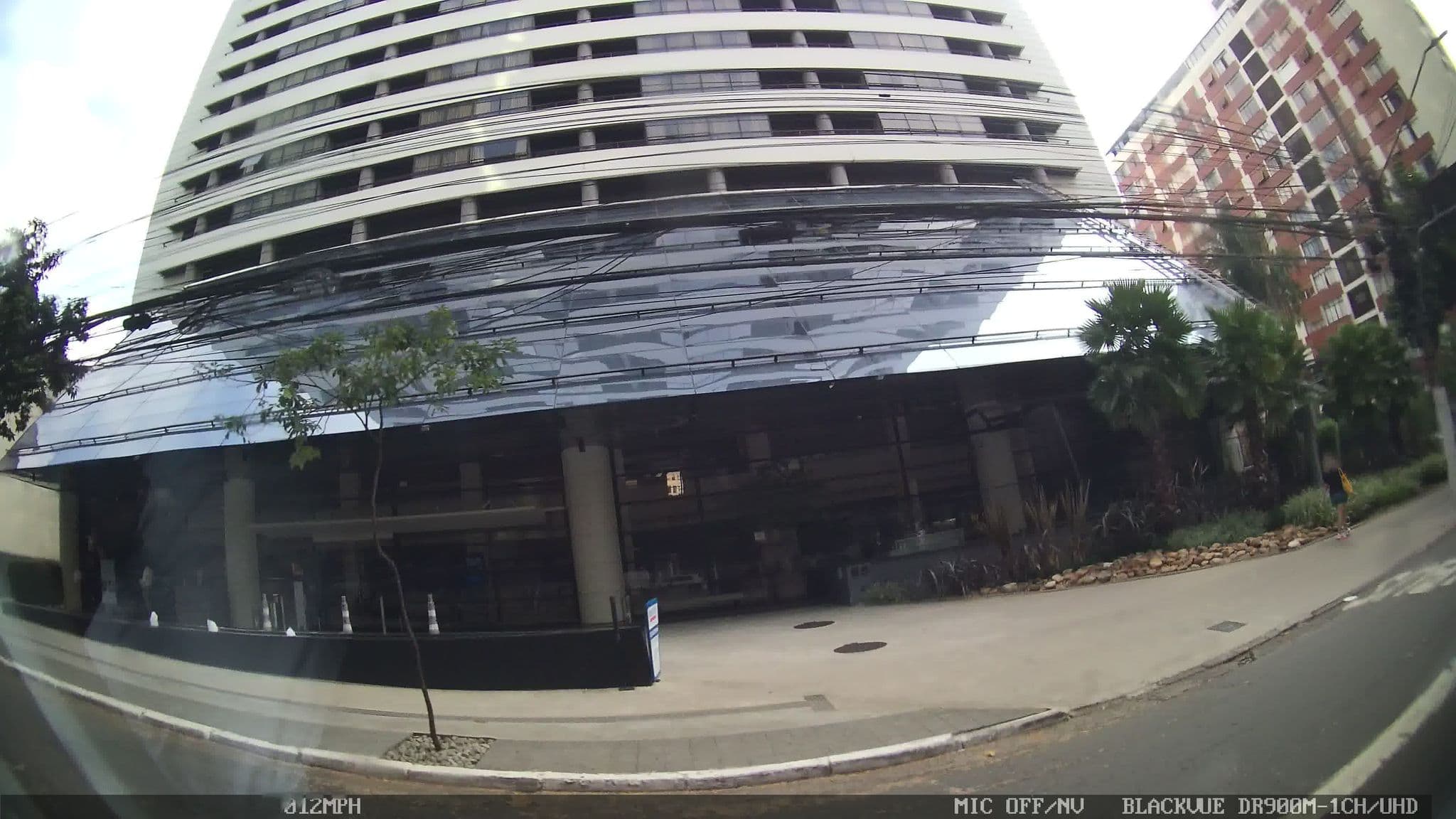 Street view near HoteGrand Plaza, Paraíso — © kaart_4 (CC BY-SA · Mapillary)