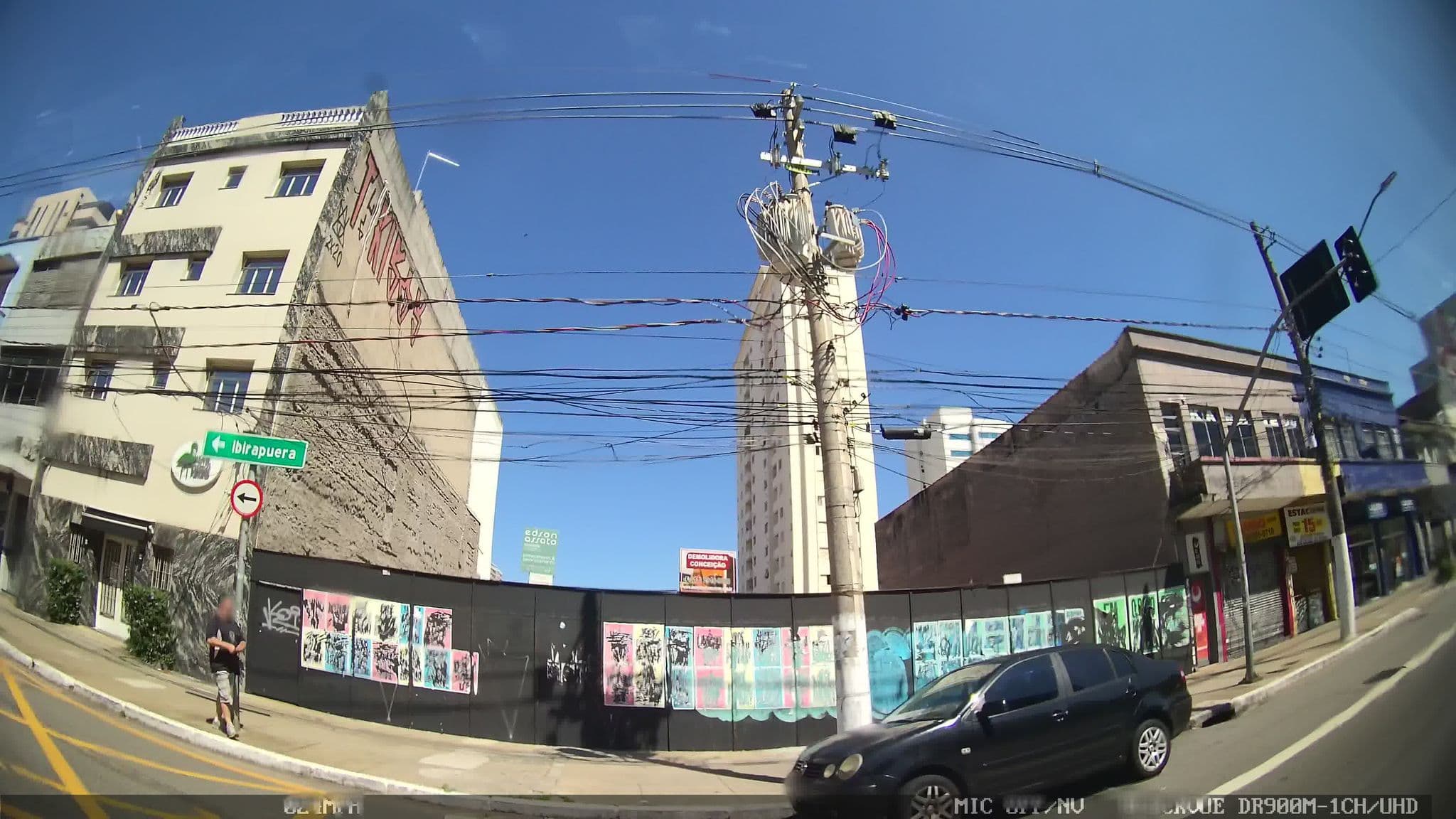 Street view near Hotel Residencial Pantanal Santa Cruz, Vila Mariana — © kaart_4 (CC BY-SA · Mapillary)